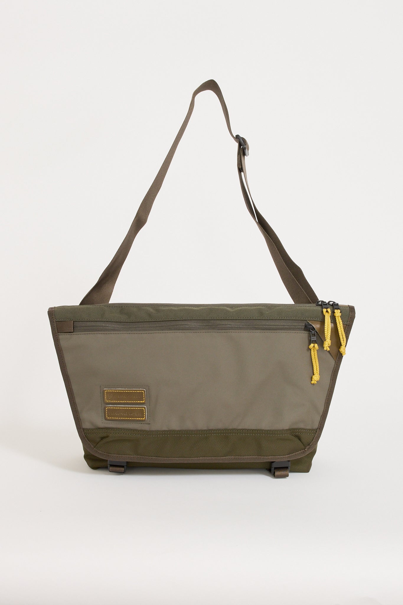 Universal Works | Master-Piece x Universal Works Courier Bag Olive | Maplestore