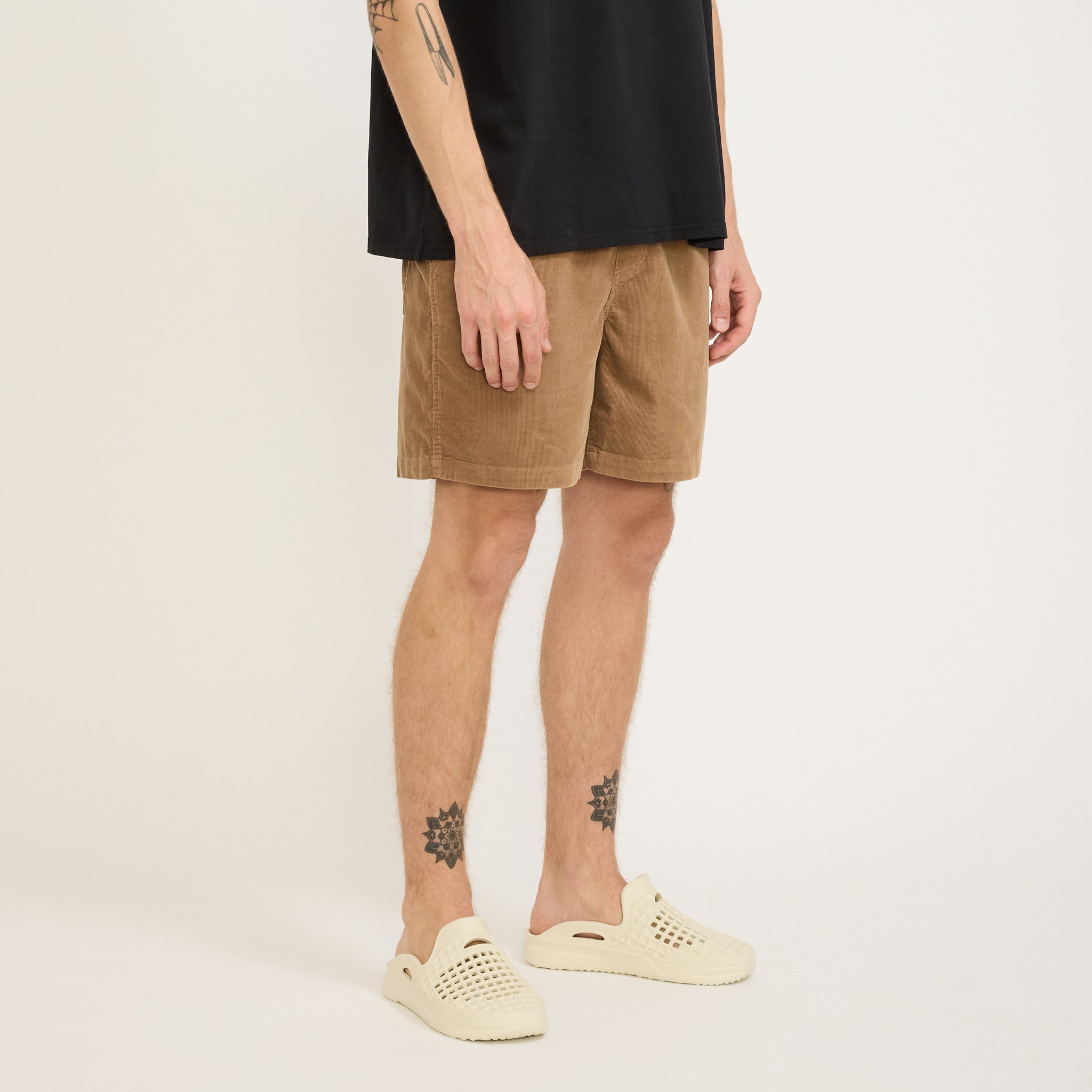 McTavish | Cord Shorts Dark Tan | Maplestore