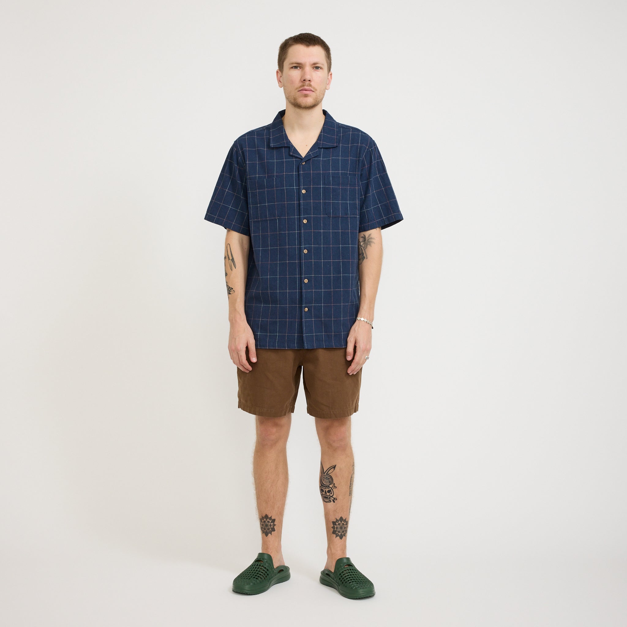 McTavish | Relaxed Twill Shorts Dark Brown | Maplestore