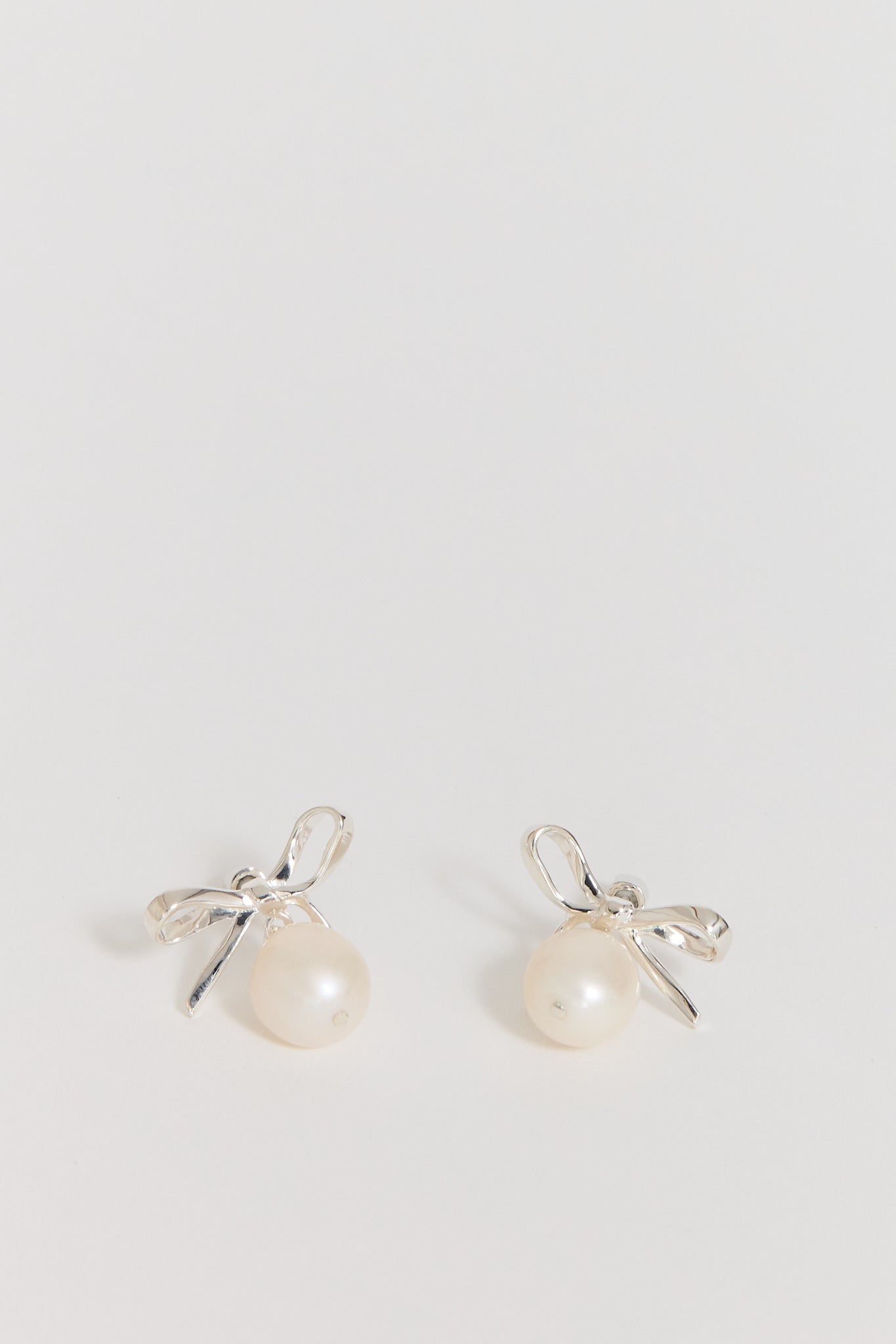 Bow Pearl Studs Sterling Silver