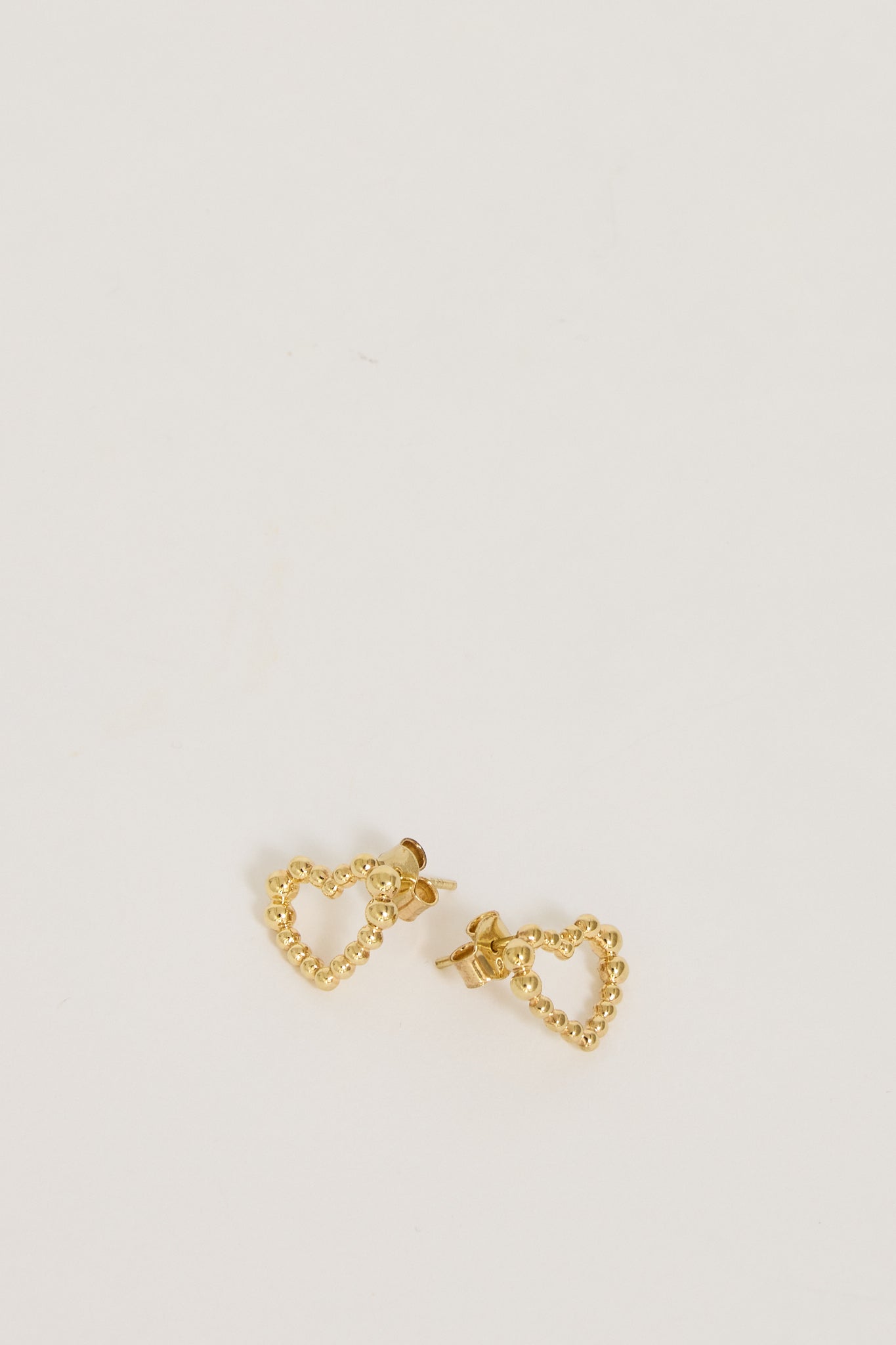 Meadowlark | Fizzy Heart Studs Gold Plated | Maplestore