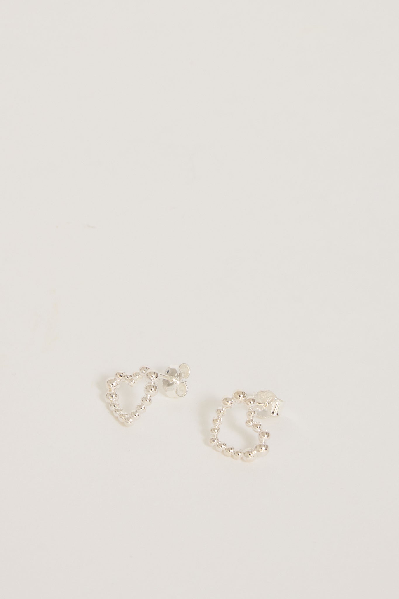 Meadowlark | Fizzy Heart Studs Sterling Silver | Maplestore