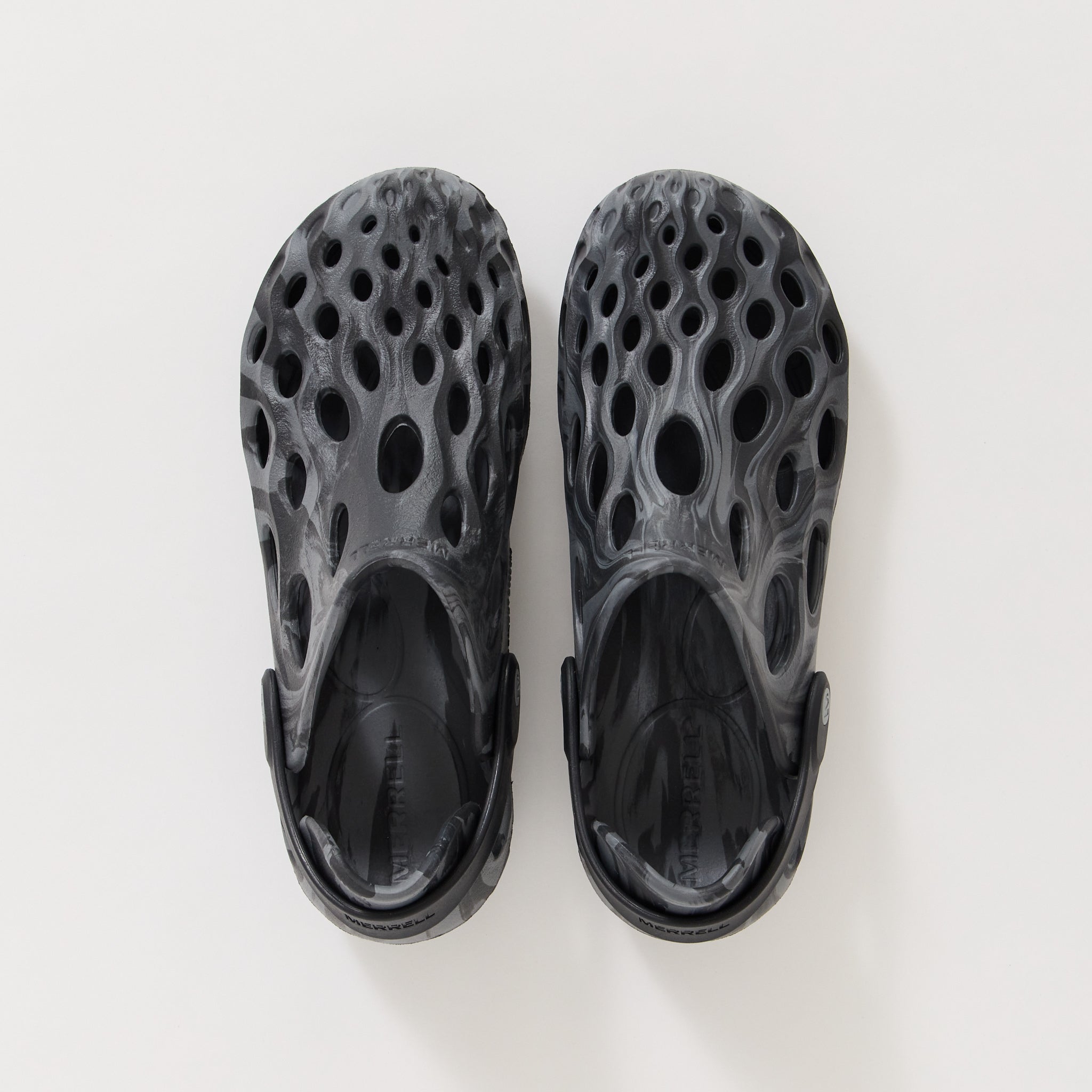 Hydro Moc Black