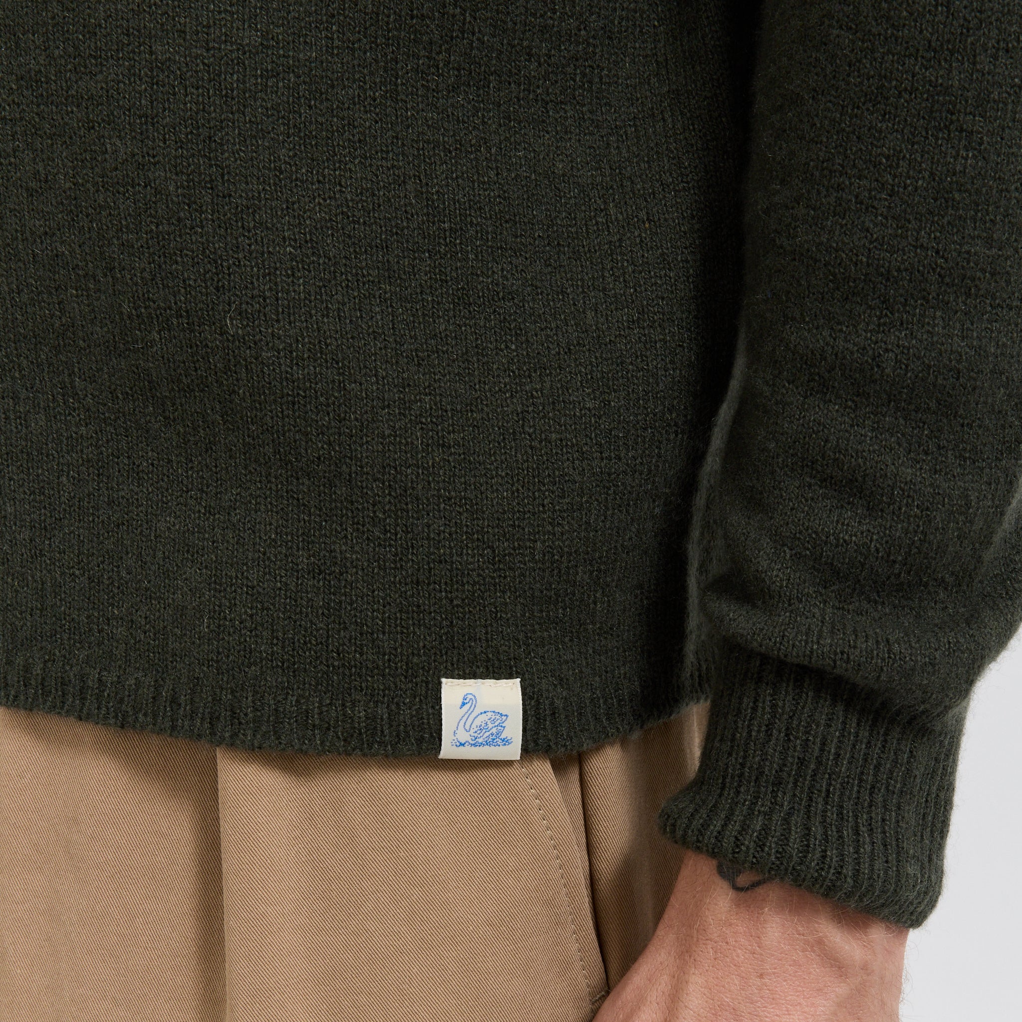 Merz B Schwanen | Lightweight Merino Wool Cashmere Silk Sweater Army | Maplestore