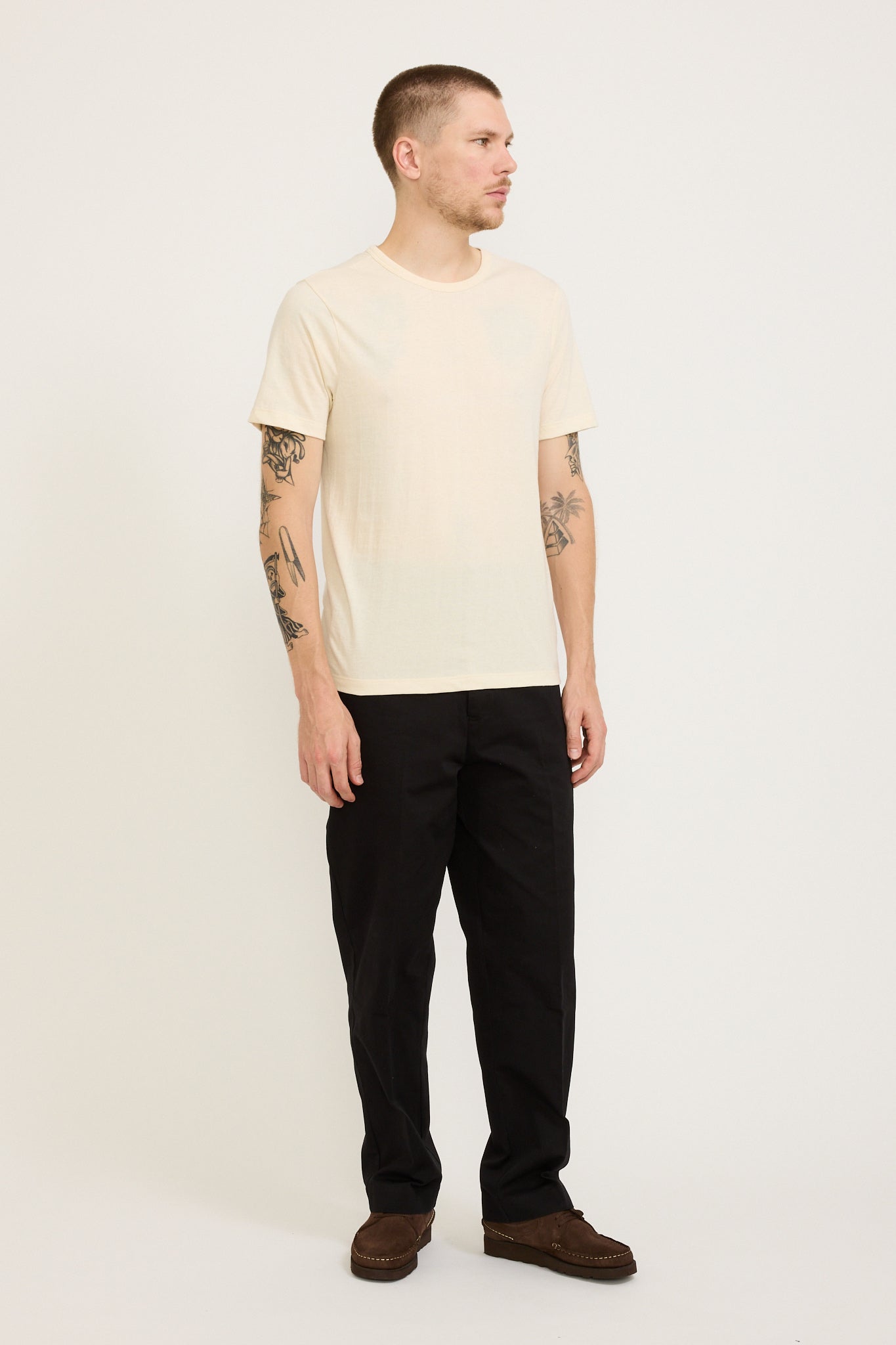 GOOD BASICS | Relaxed Fit Chino Deep Black