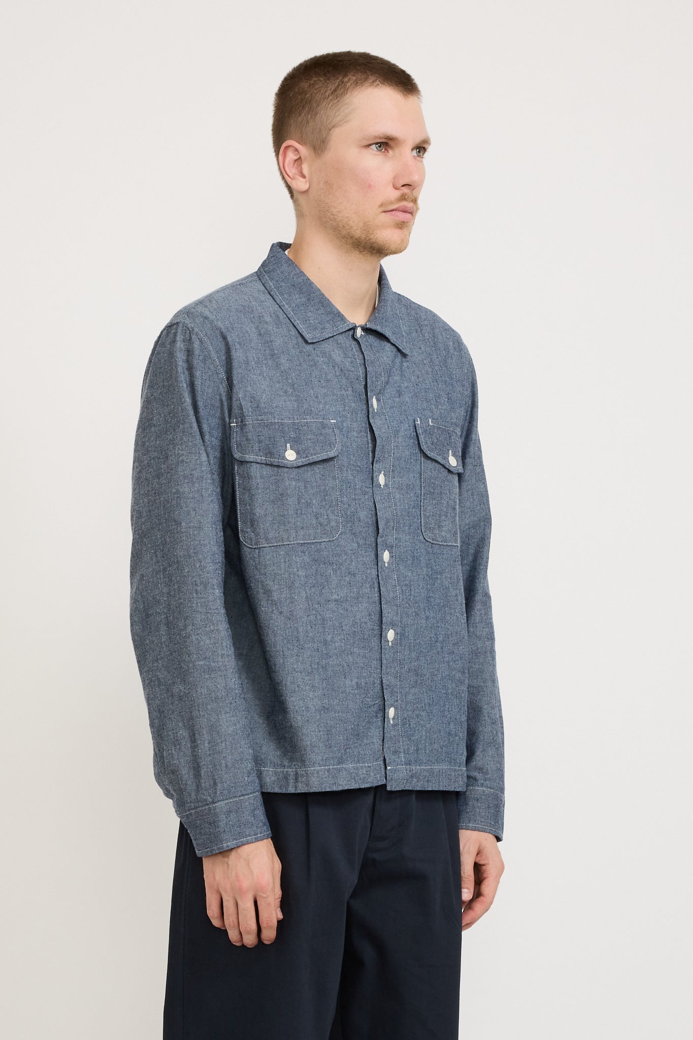 GOOD BASICS | Chambray Shirt