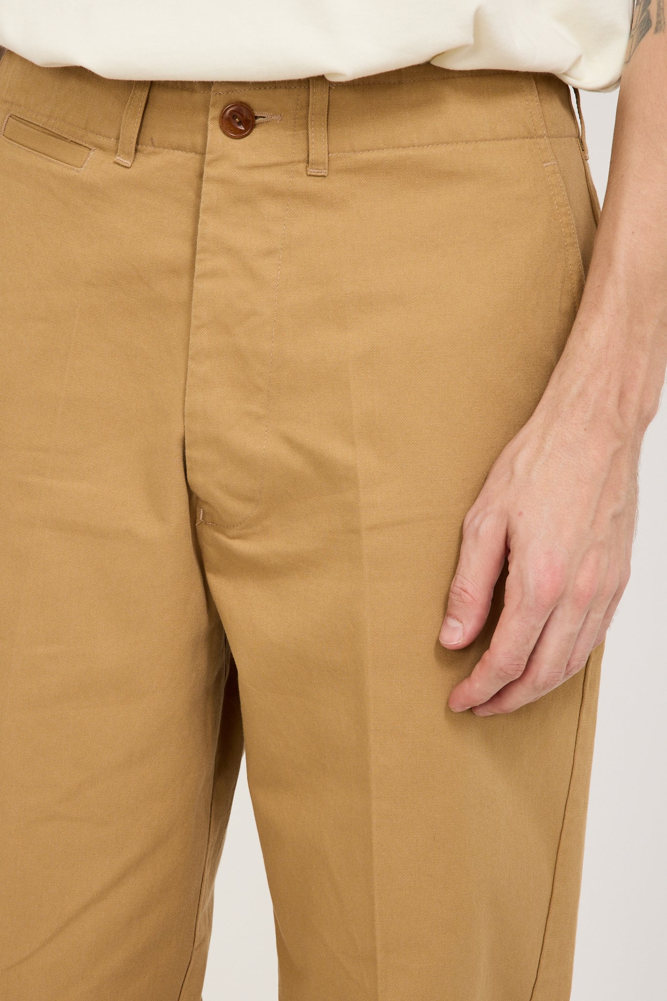 GOOD BASICS | Relaxed Fit Chino Khaki