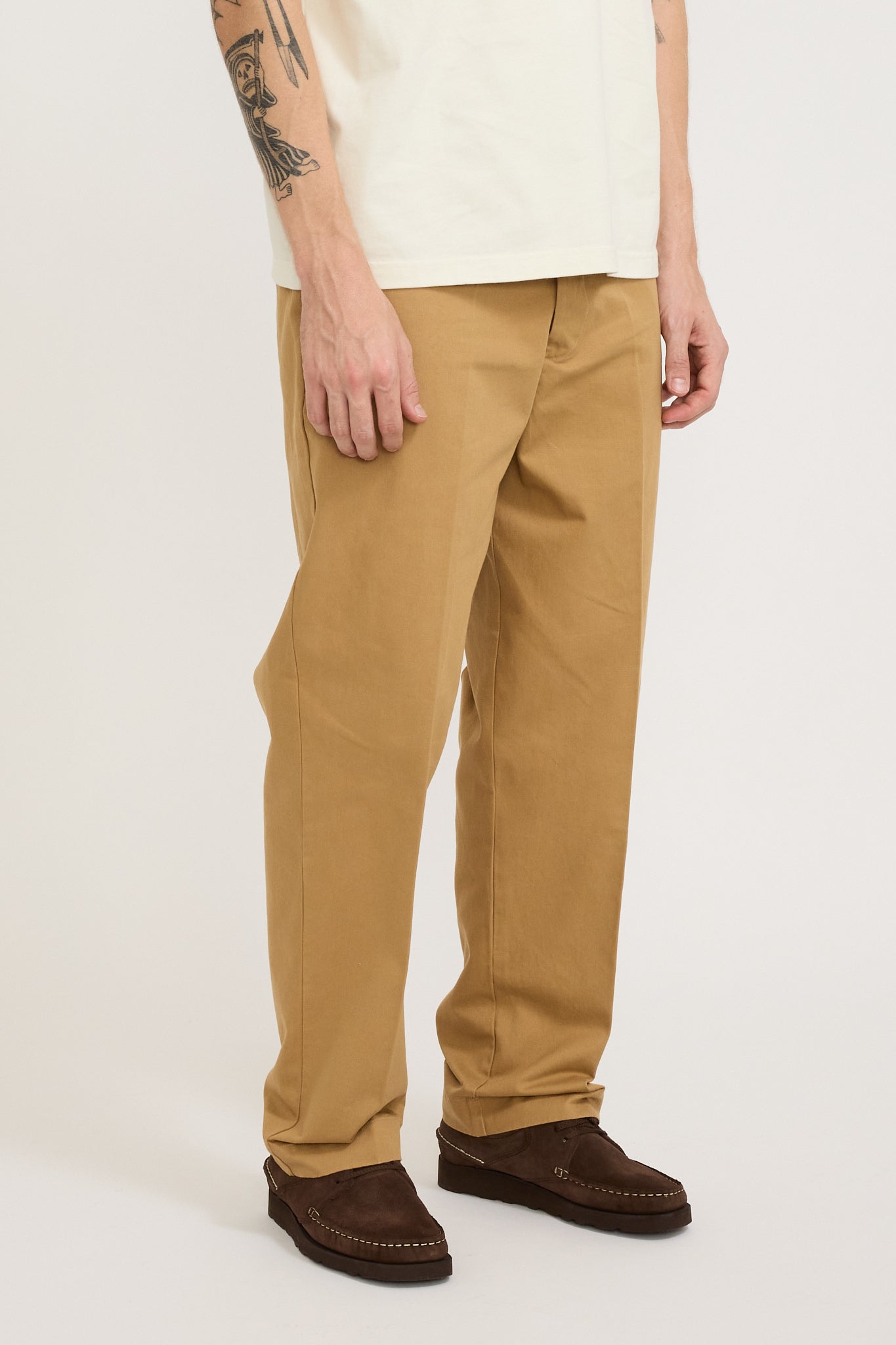 GOOD BASICS | Relaxed Fit Chino Khaki