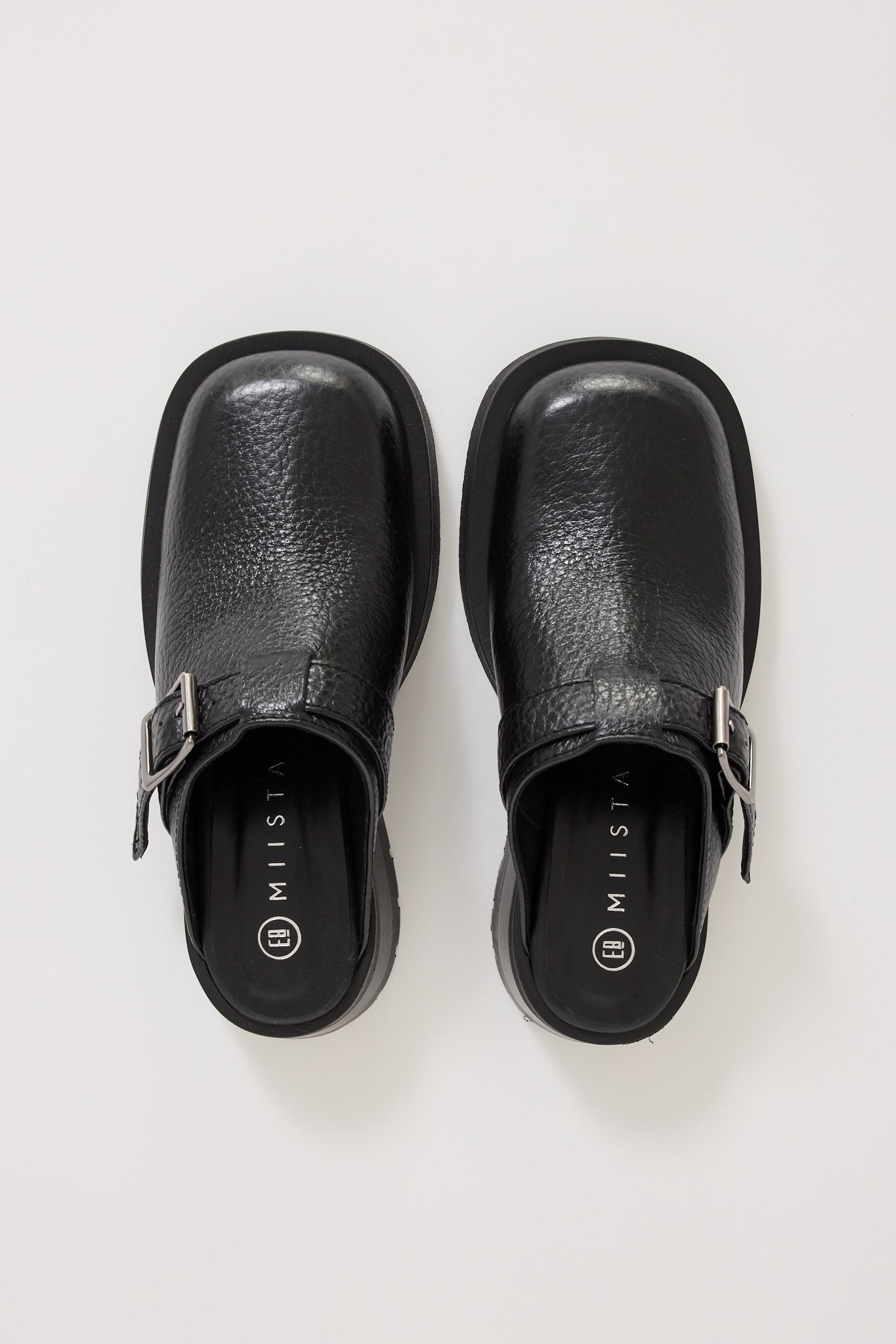 Aroa Black Mules