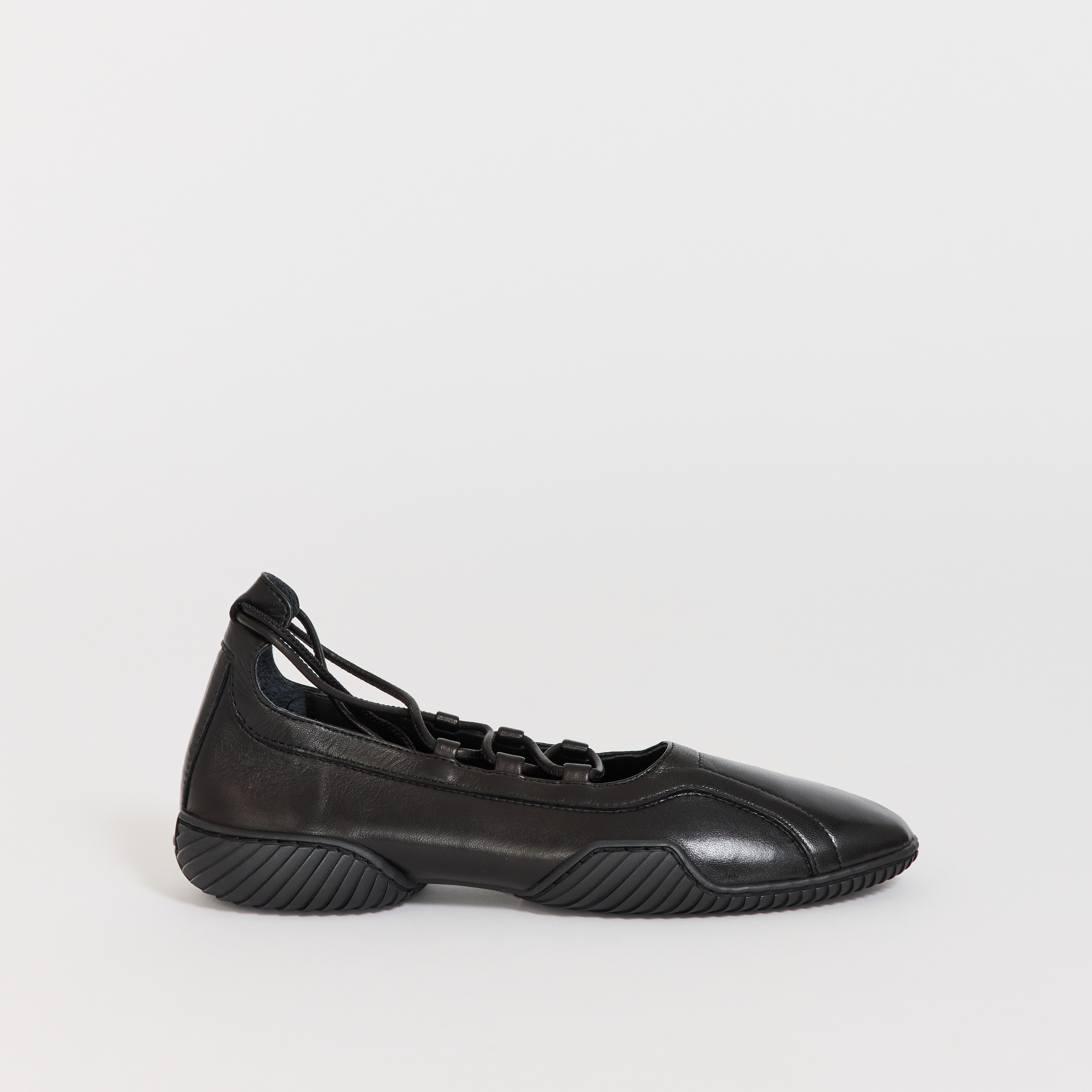 Miista | Averie Black Lace Ballerinas | Maplestore