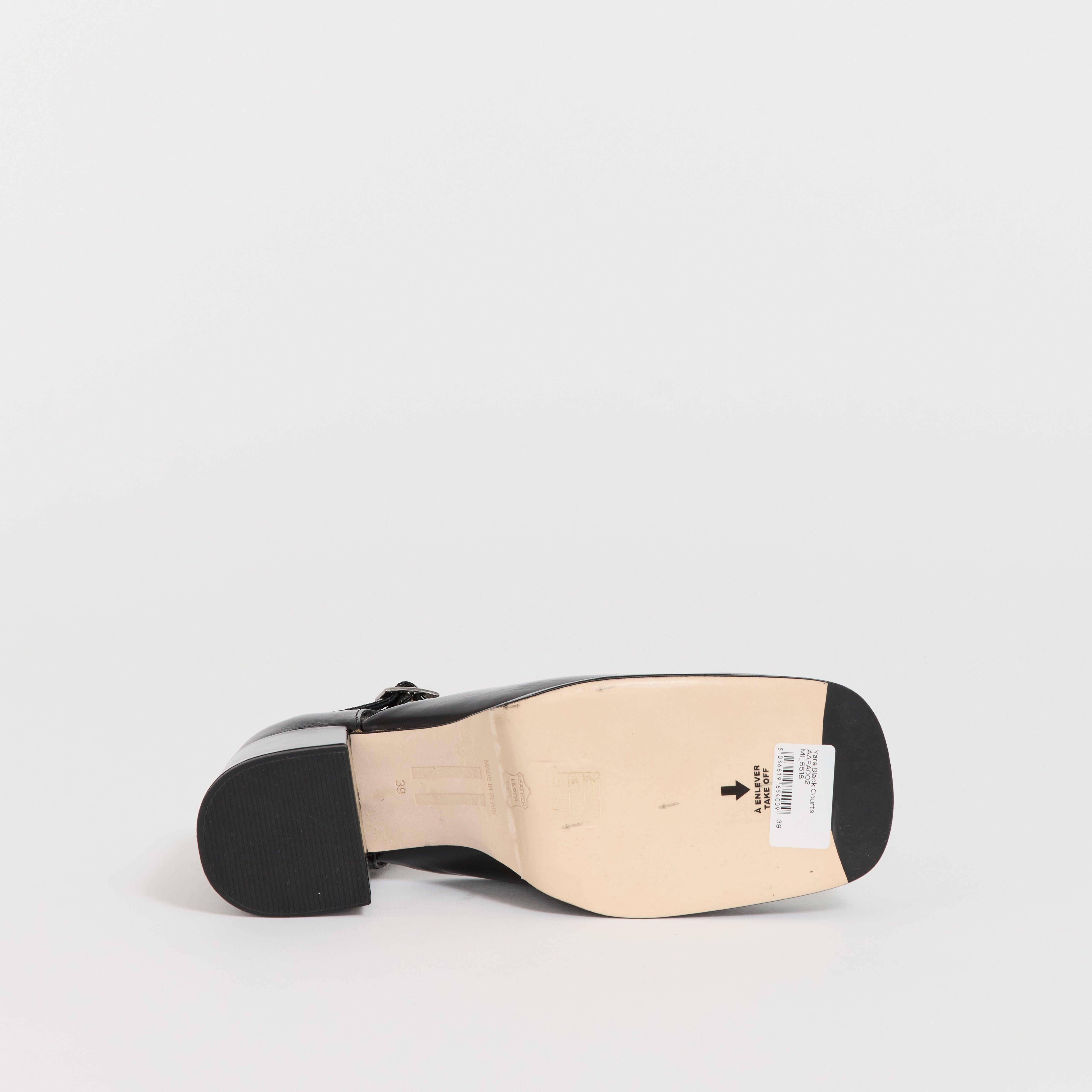 Miista | Yara Black Courts | Maplestore