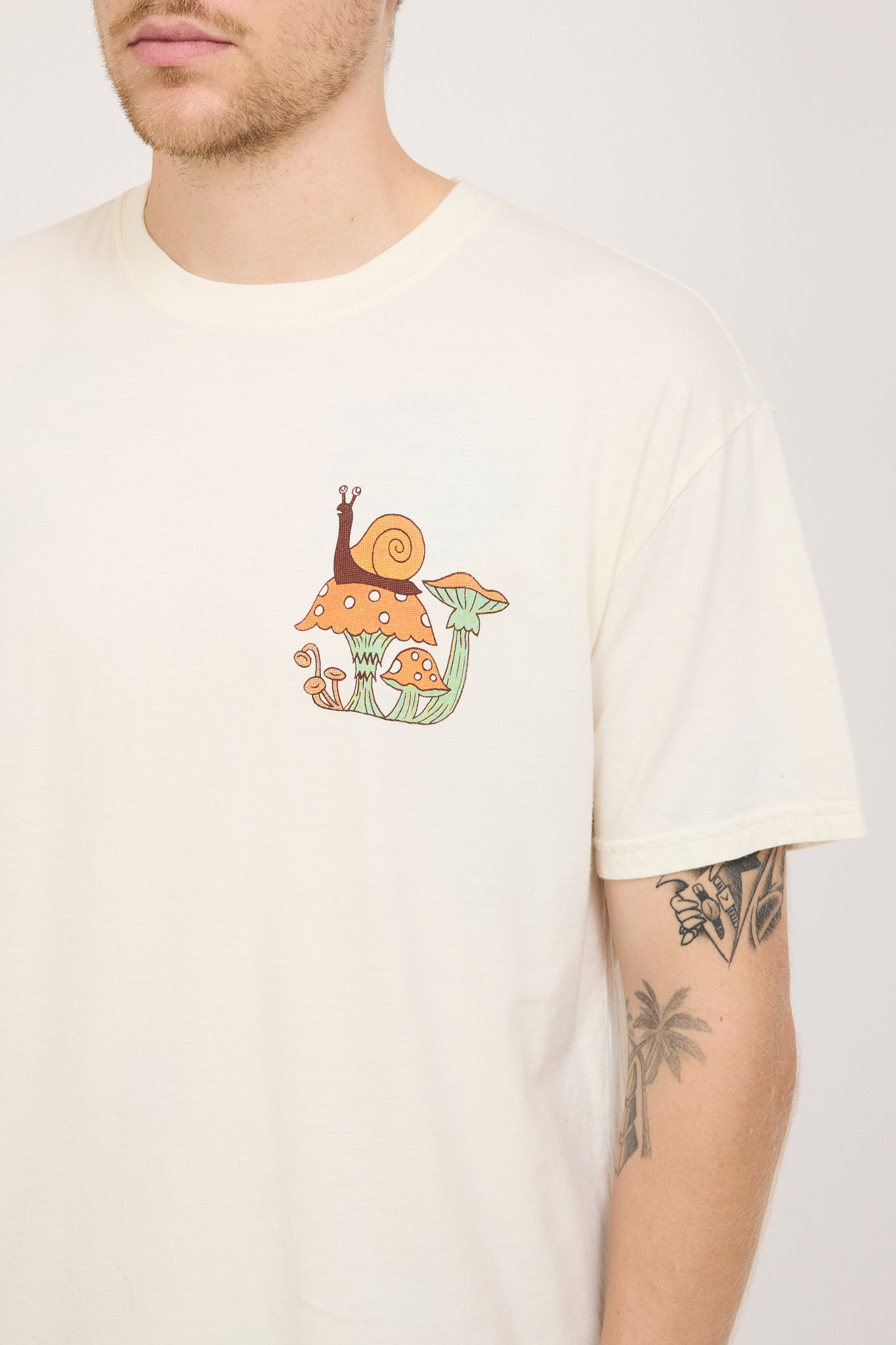 Mollusk | Snail Frog Tee Super Natural | Maplestore