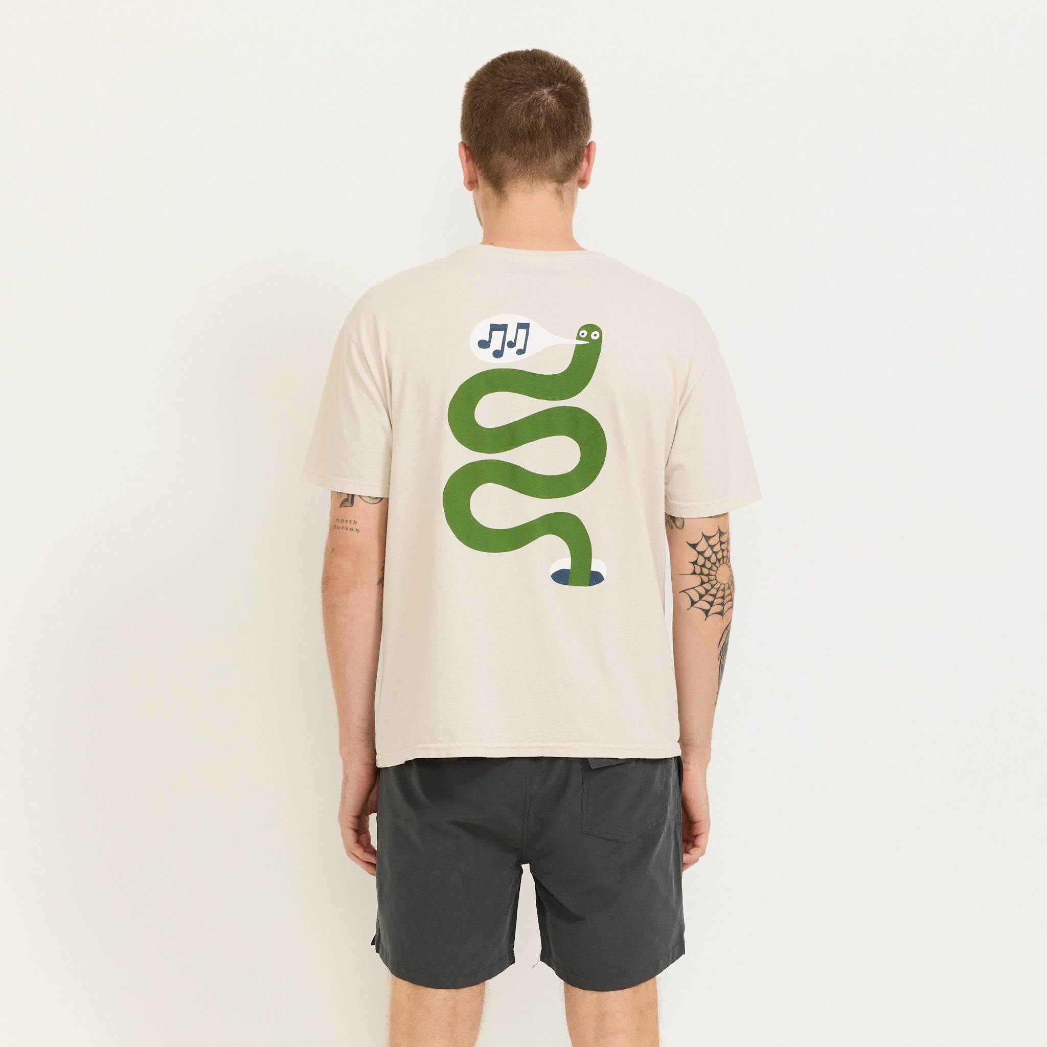 Worm Tee Fog