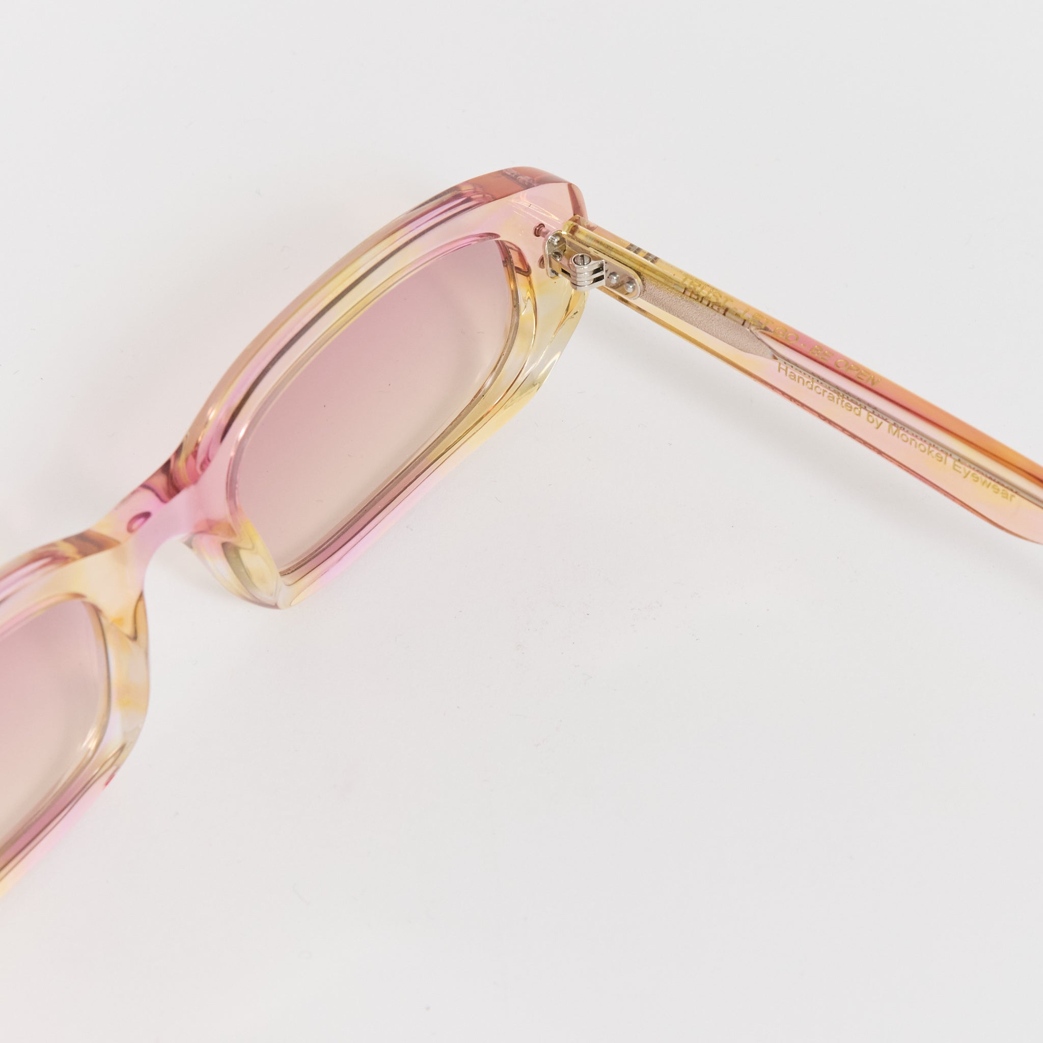Monokel Eyewear | April Laguna Beach Yellow | Rose Gradient Lens | Maplestore
