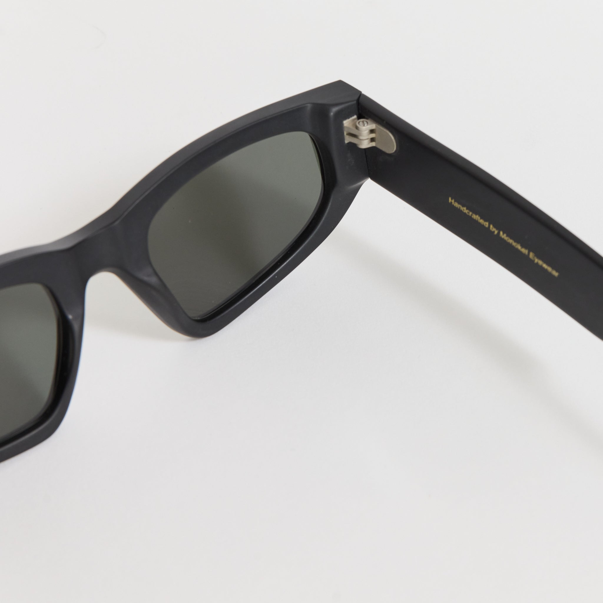 Monokel Eyewear | Eclipse Matte Black | Green Solid Lens | Maplestore
