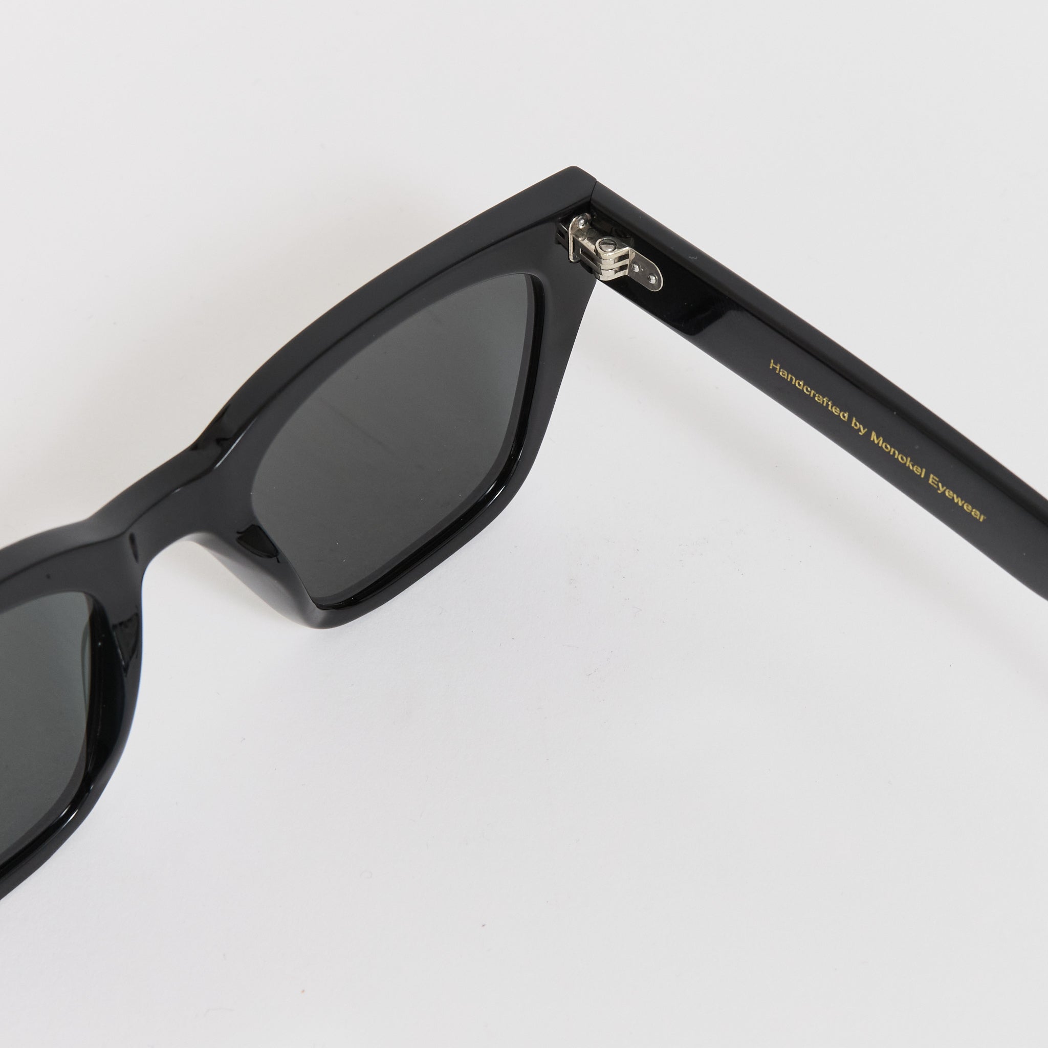 Monokel Eyewear | Memphis Black | Green Solid Lens | Maplestore