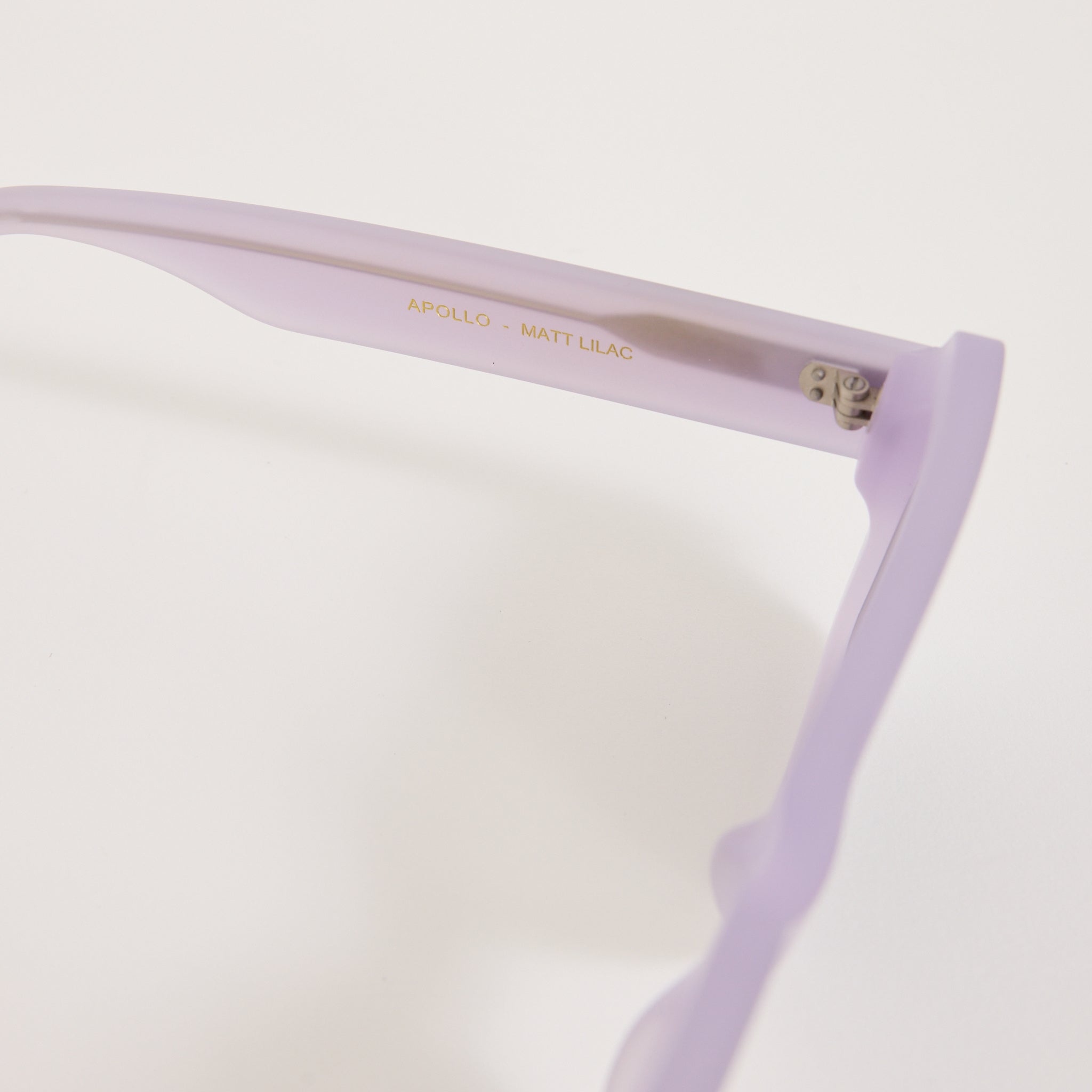 Apollo Matte Lilac | Grey Solid Lens