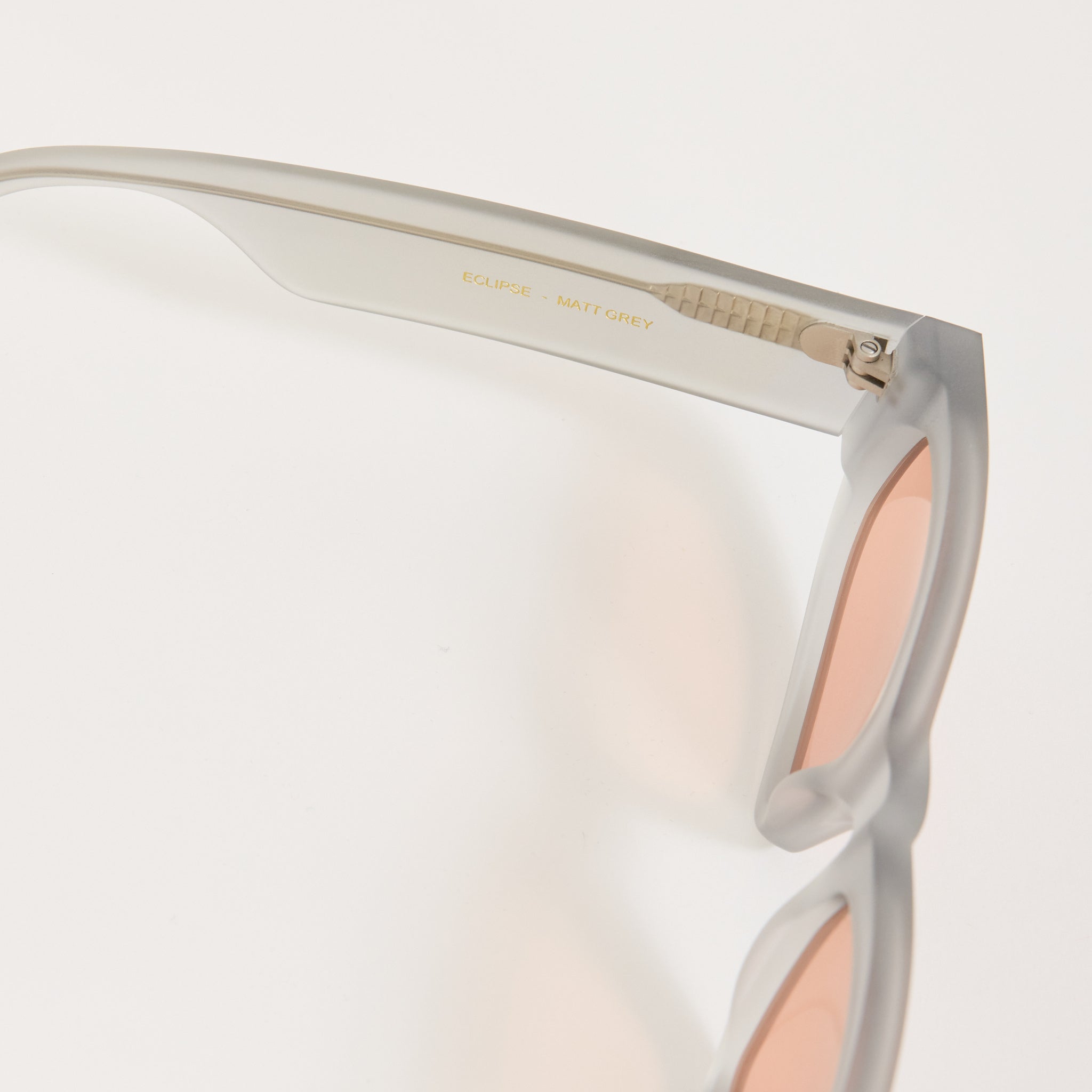 Eclipse Matte Grey | Orange Solid Lens