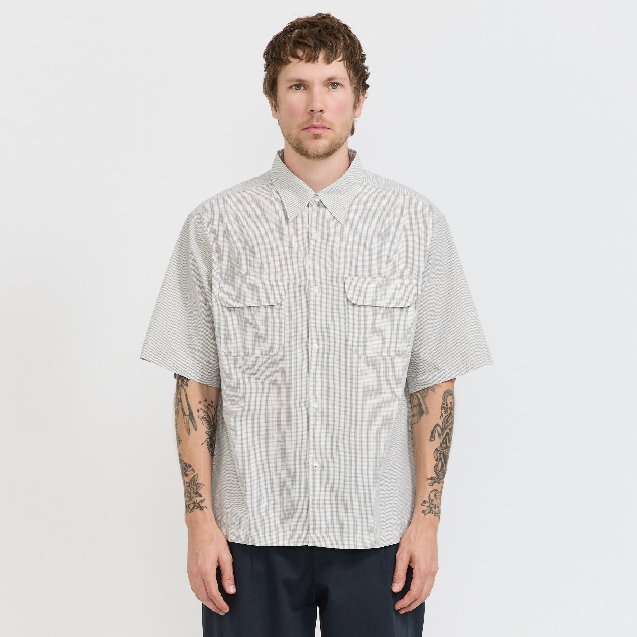 Nanamica | Regular Collar S/S Shirt Natural | Maplestore