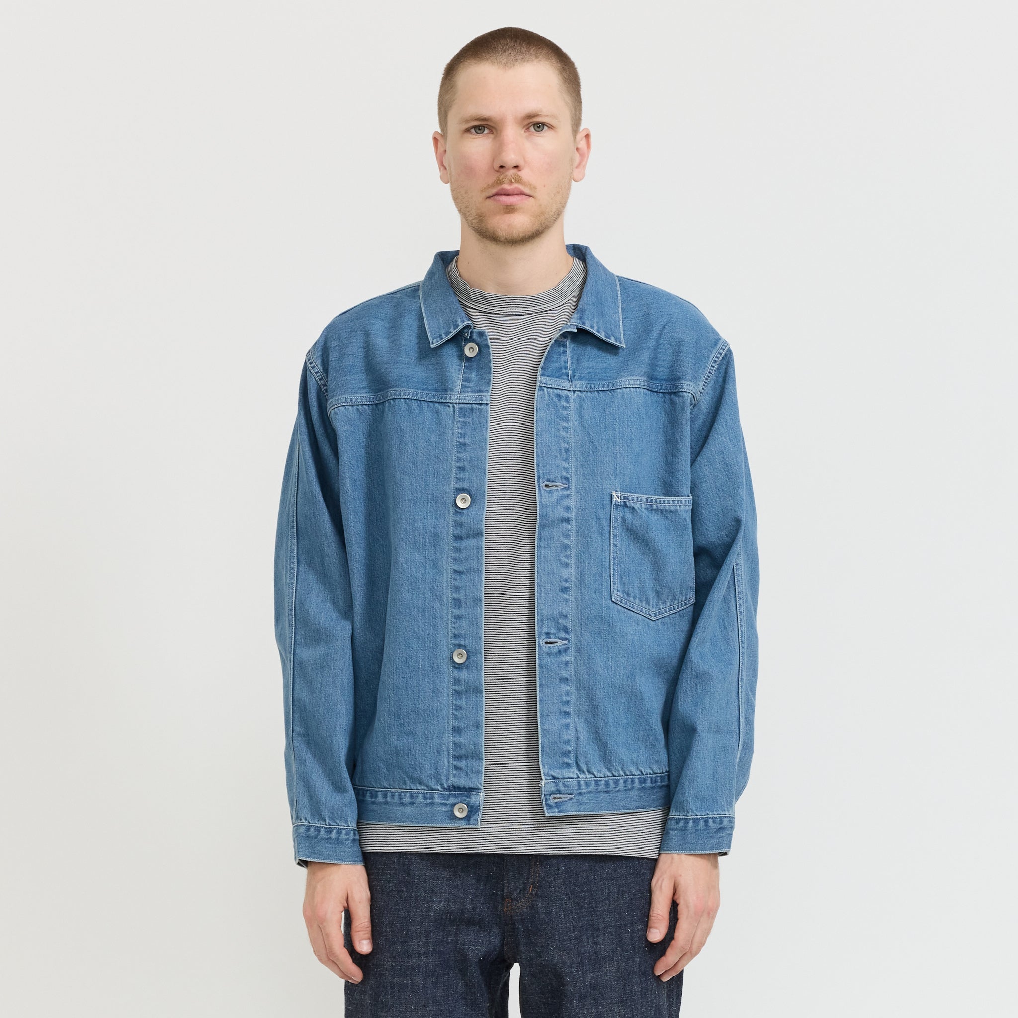 Nanamica Short Denim Jacket Light Indigo | Maplestore