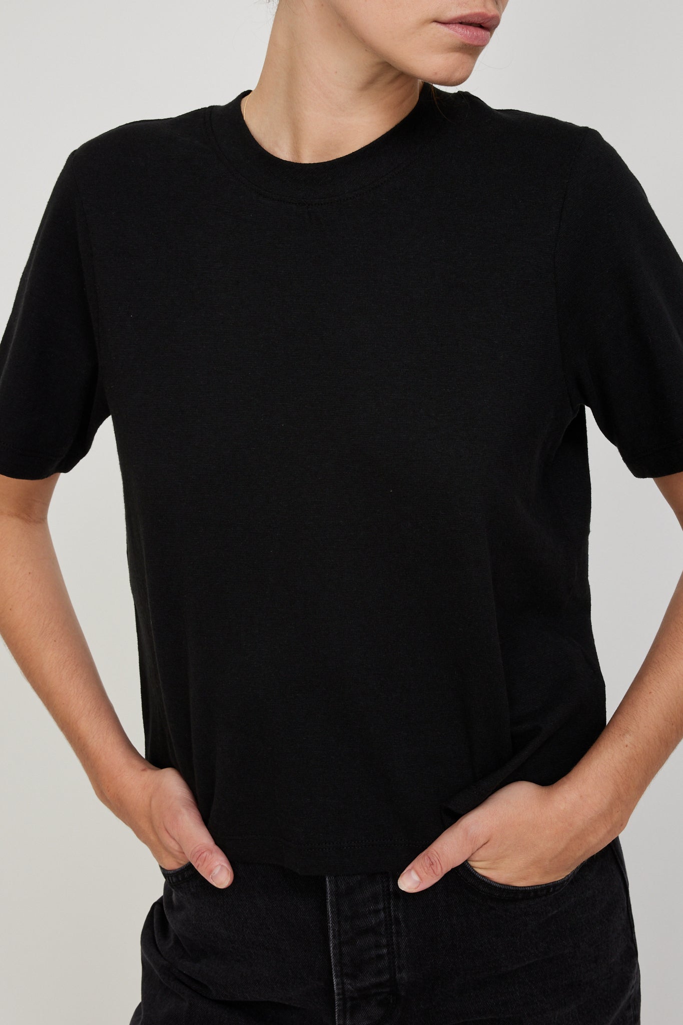 Neuw | Juno Layer Tee Washed Black | Maplestore