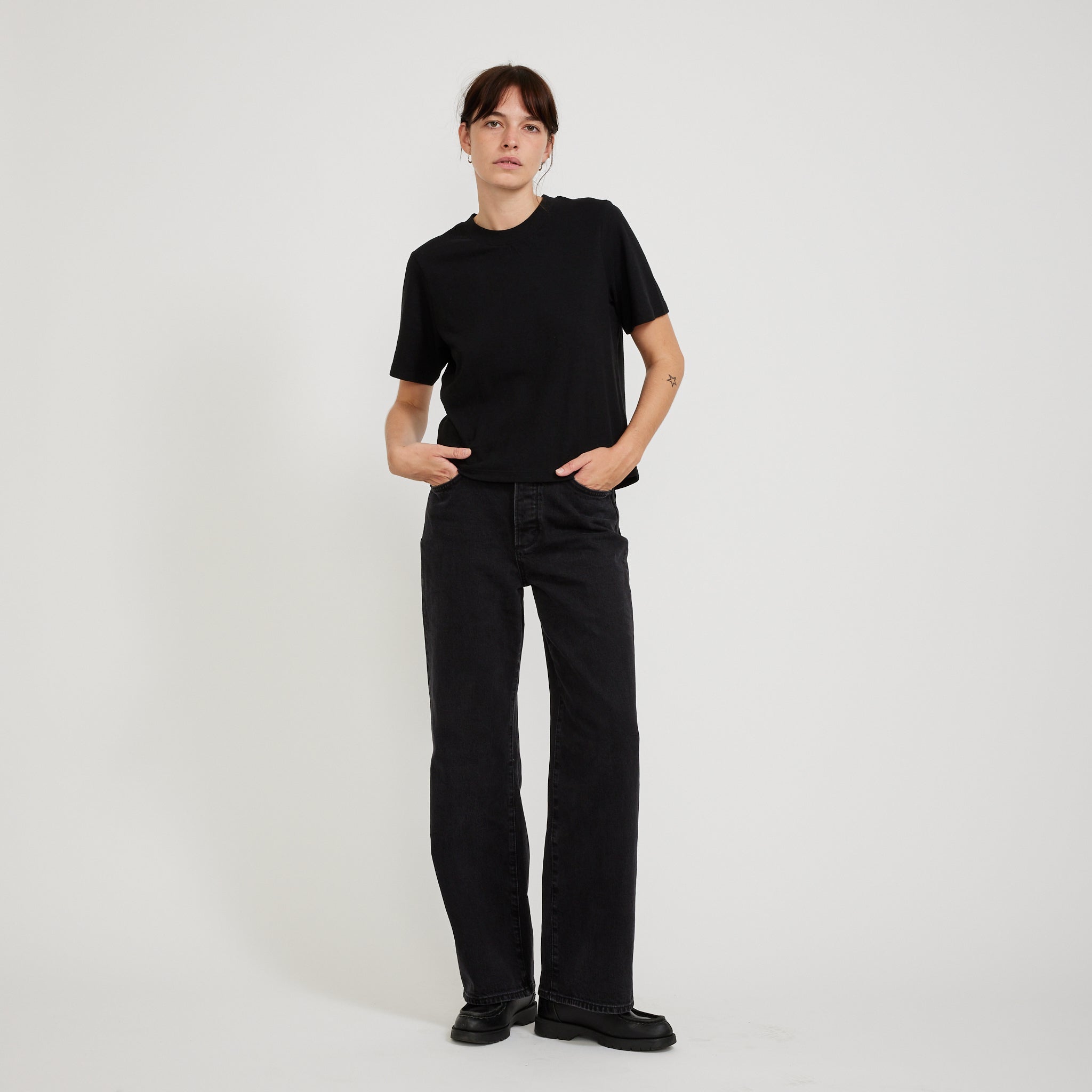Juno Layer Tee Washed Black