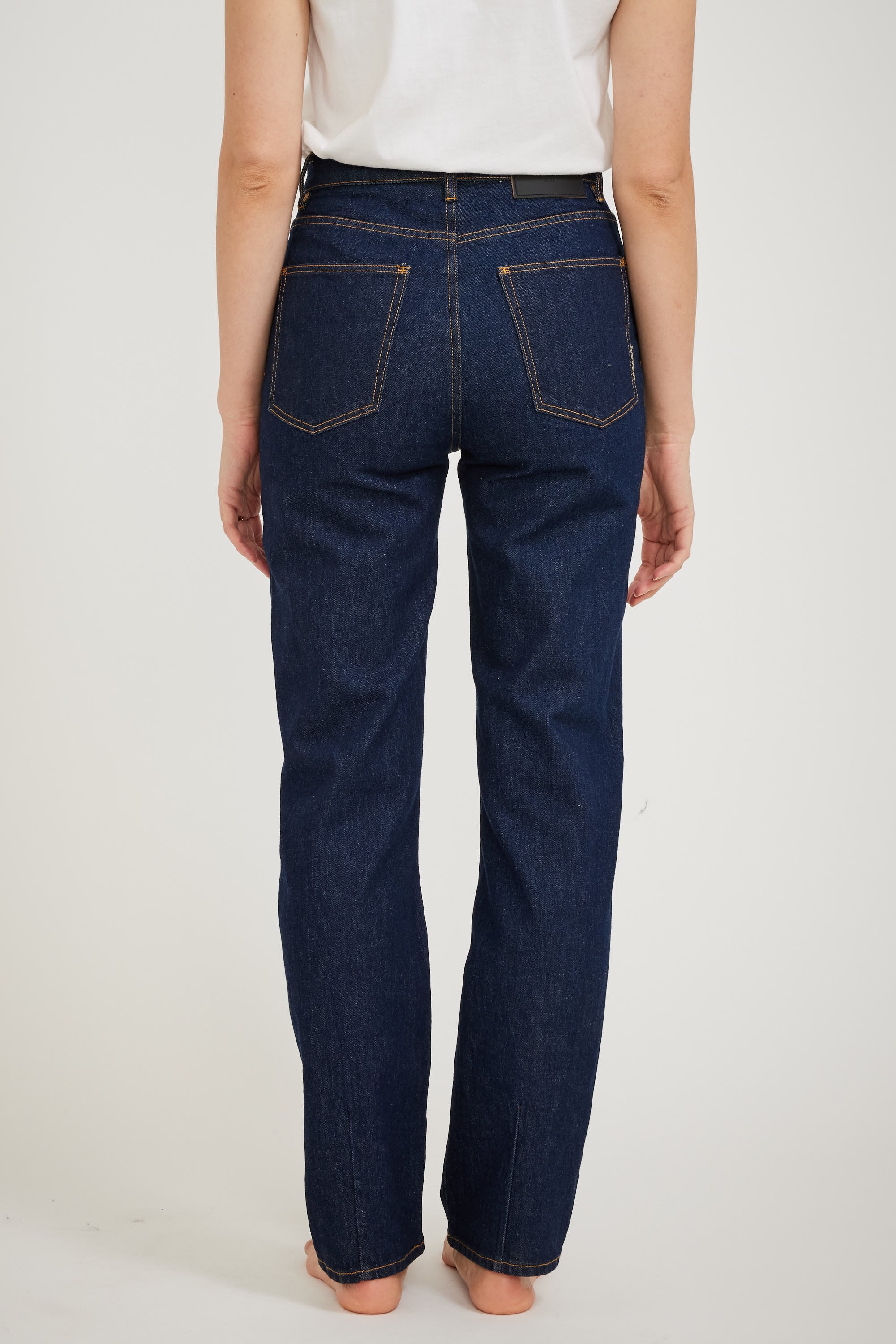 Neuw | Nico Straight Review | Maplestore
