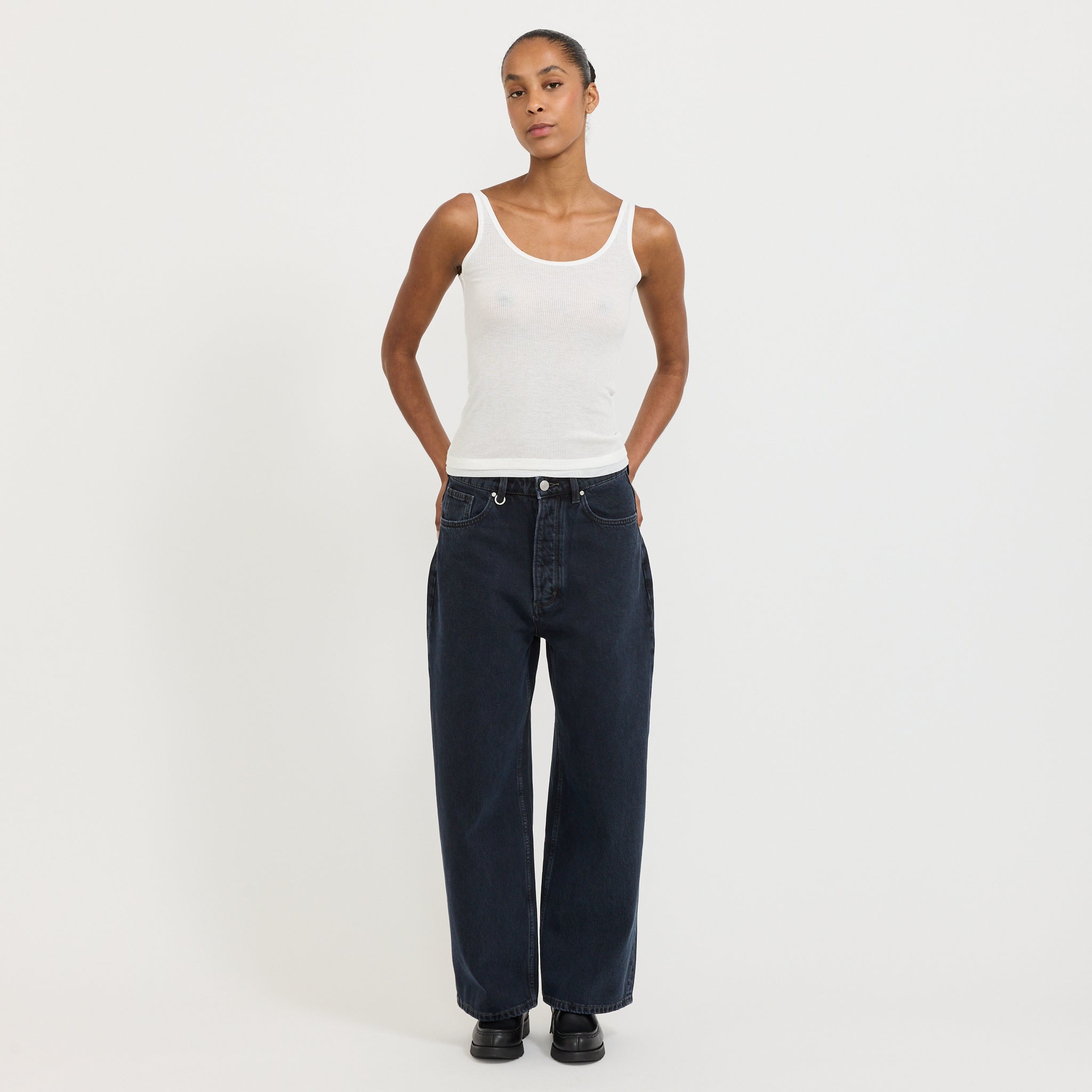 Echo Tank White