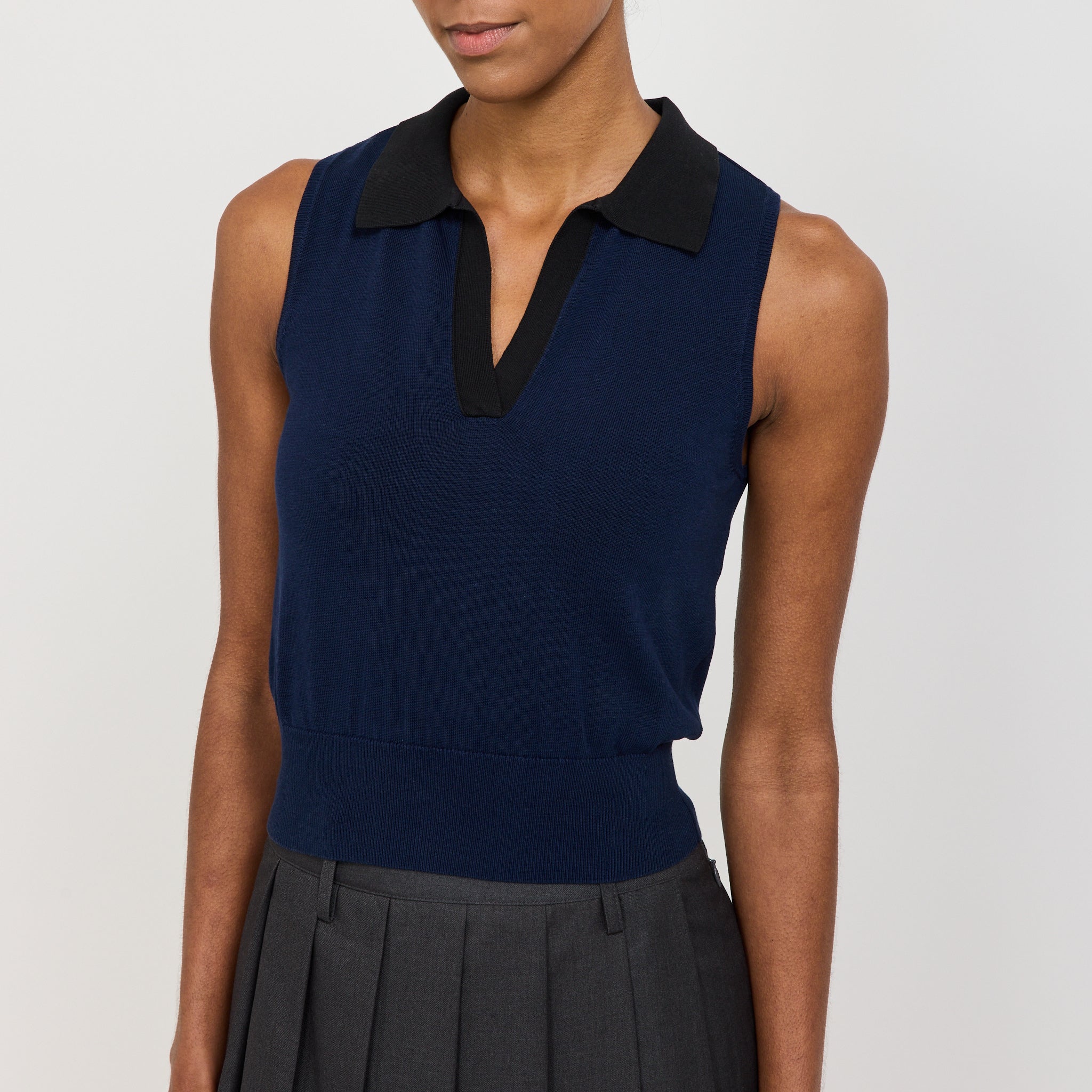 Neuw | Disco Top Dark Navy | Maplestore