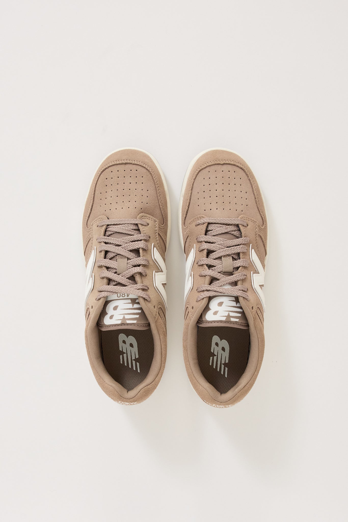 New Balance | BB480LDT Mushroom/Sea Salt | Maplestore