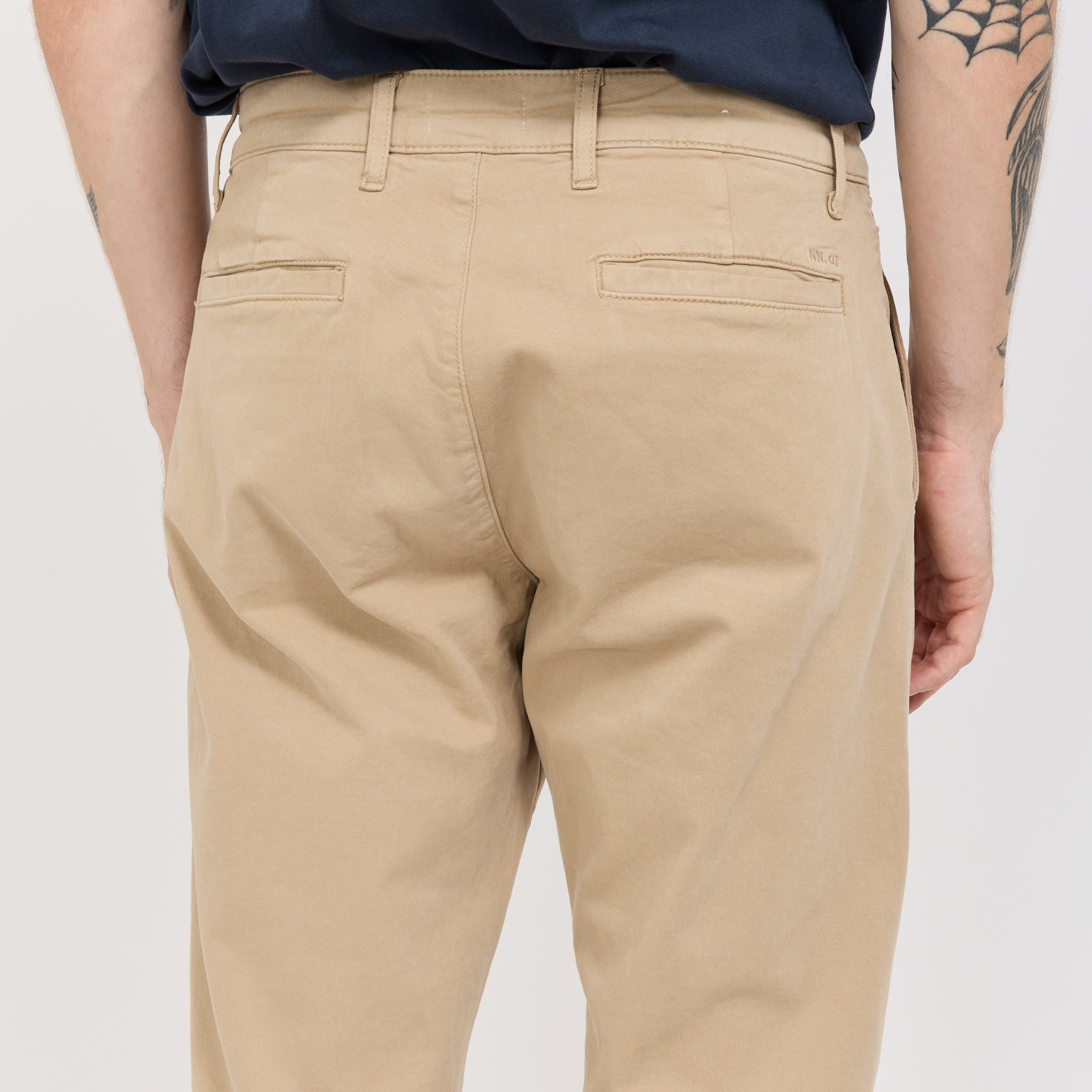 NN07 | Aden Chino Khaki Beige | Maplestore
