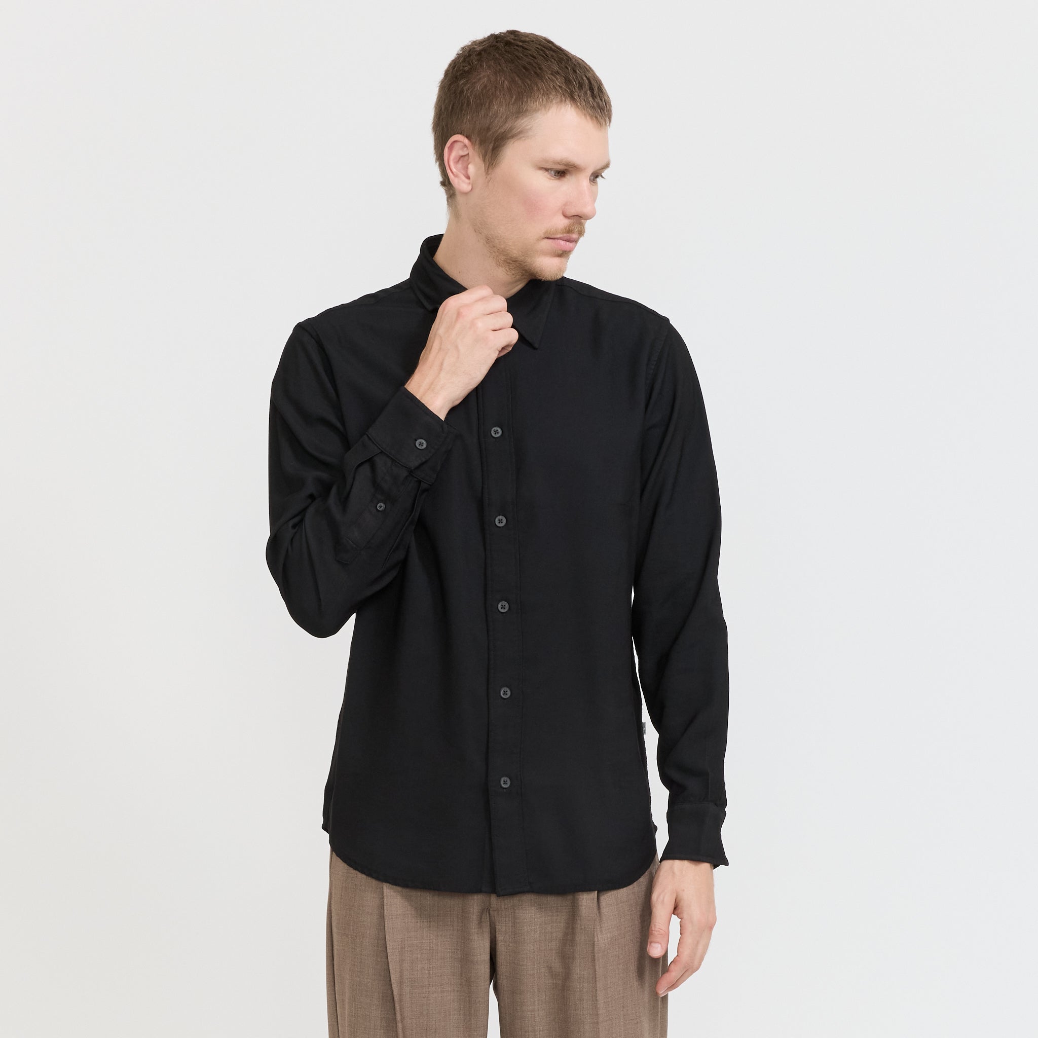 NN07 | Colby Shirt Black | Maplestore