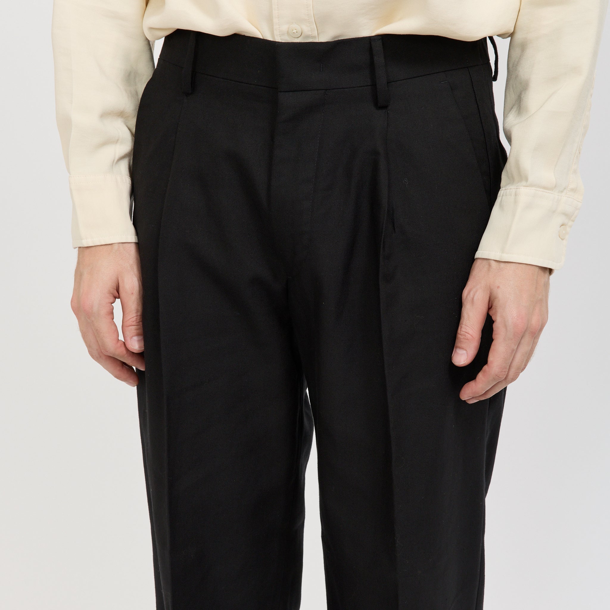 NN07 | Kay Relaxed Fit Trouser Black | Maplestore