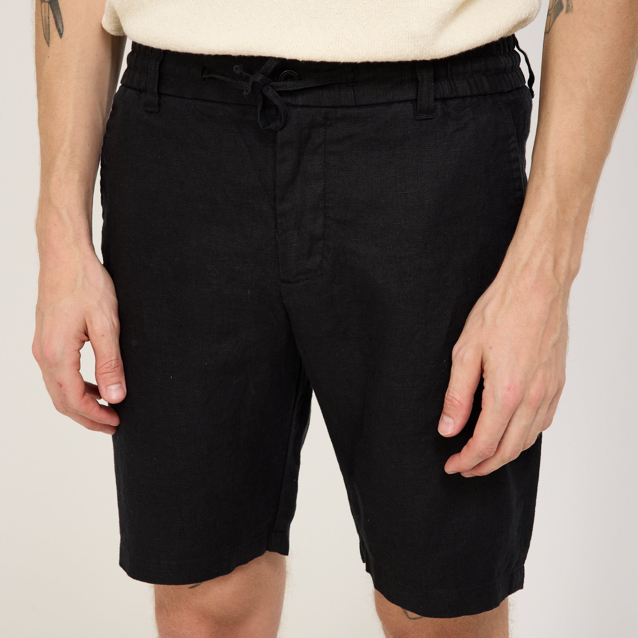 NN07 | Seb Casual Linen Shorts Black | Maplestore