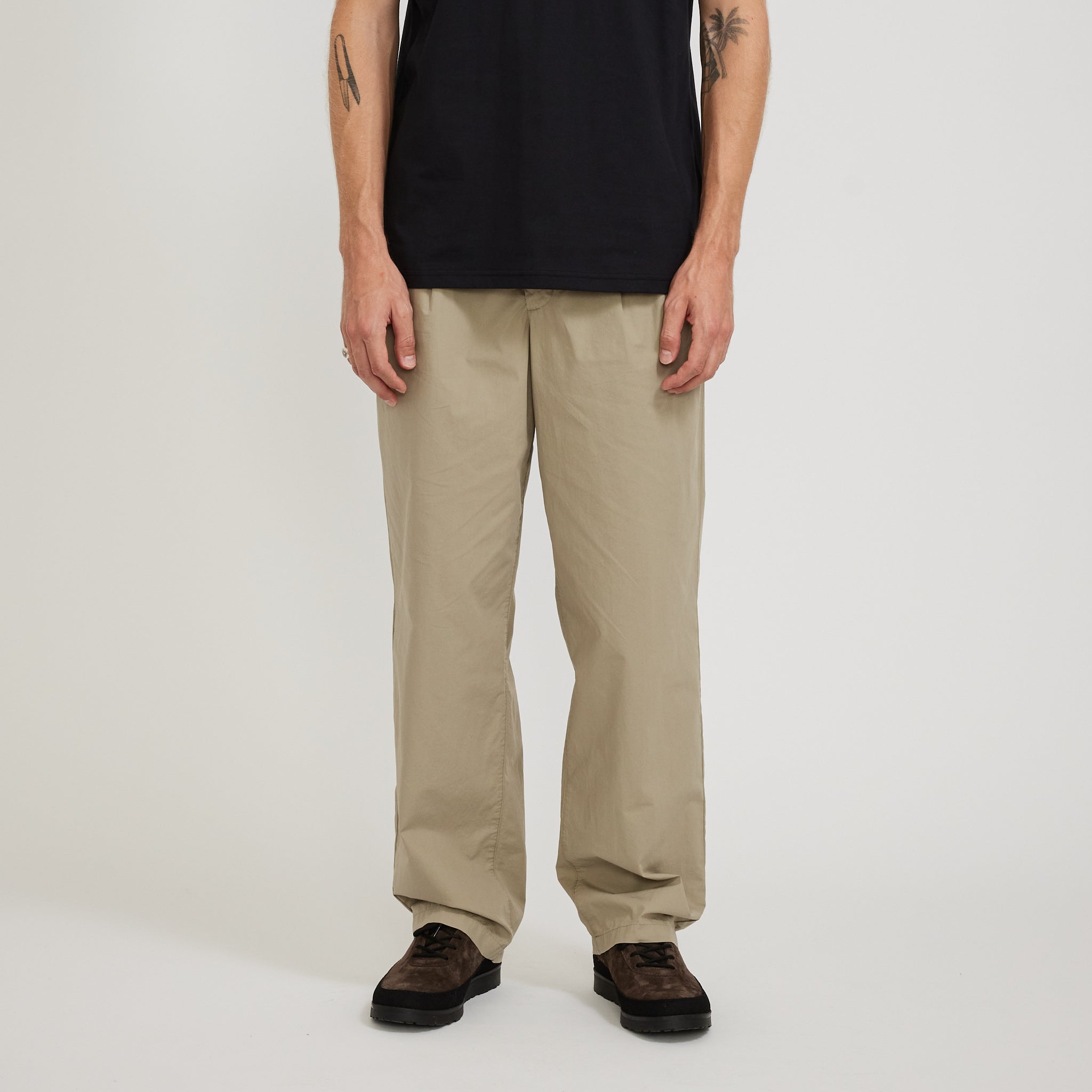 Norse Projects | Benn Relaxed Typewriter Pleated Trouser Clay | Maplestore