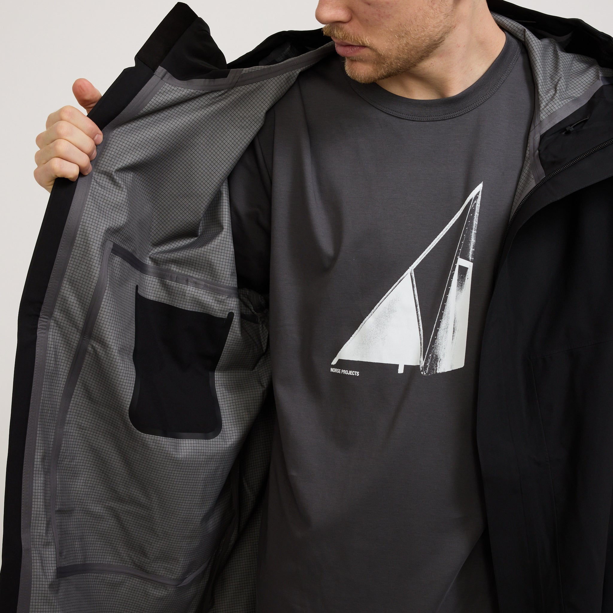 Norse Projects | 3L Waterproof M-51 Parka Black | Maplestore