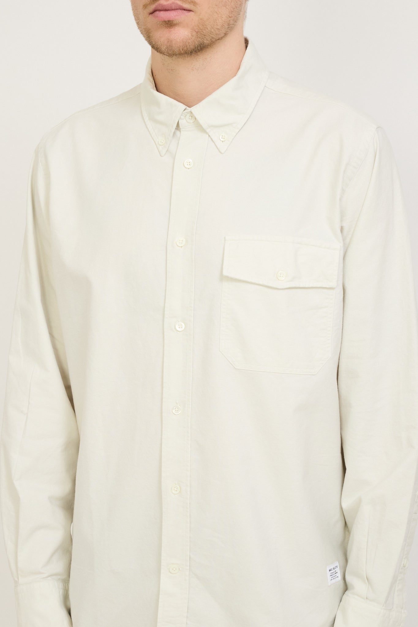Norse Projects | Algot Relaxed Overdyed Oxford Shirt Kit White | Maplestore