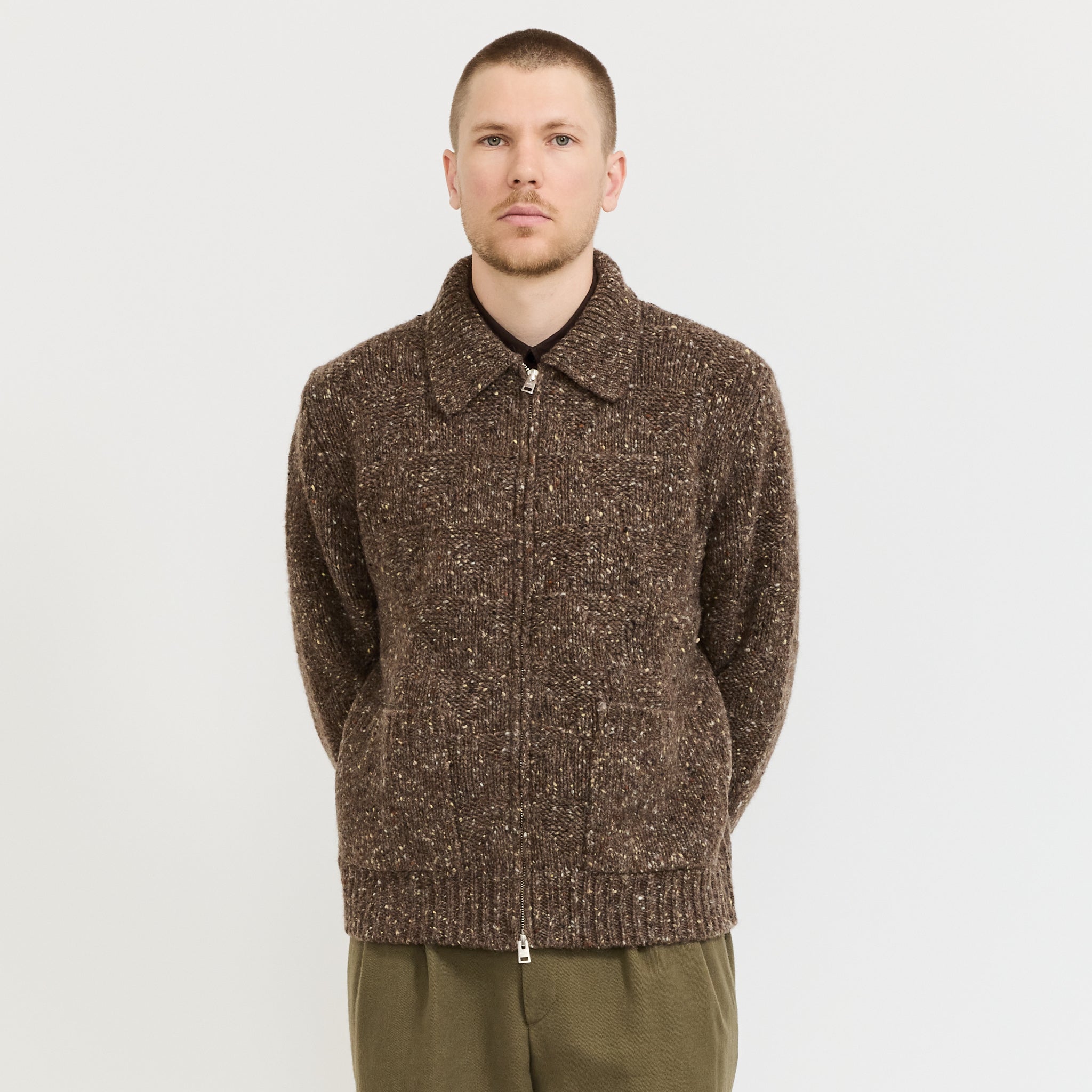 Erik Donegal Diamond Jacket Seal Brown | Maplestore Erik Donegal Diamond Jacket Seal Brown | Maplestore