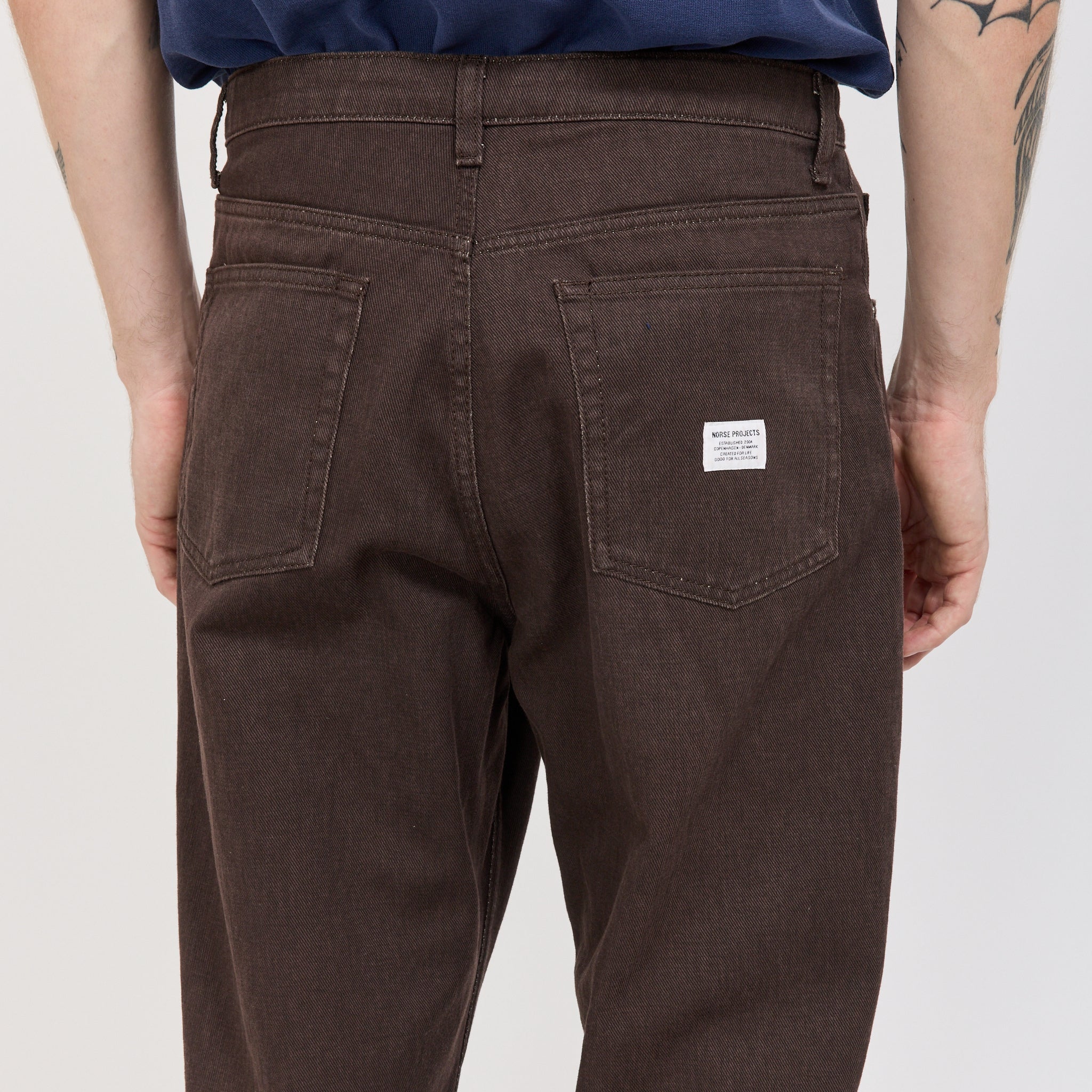 Norse Projects | Korshavn Relaxed 5 Pocket Resist Dyed Twill Shale | Maplestore