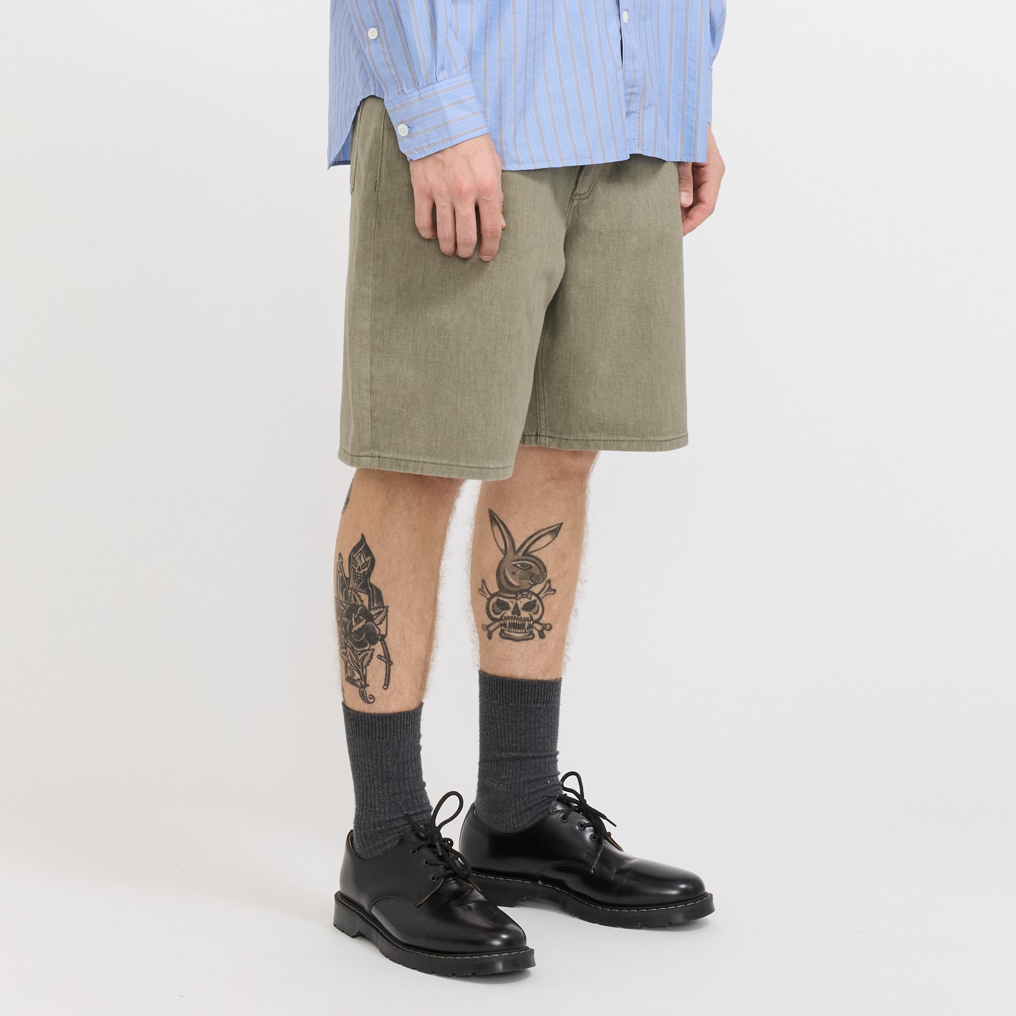Norse Projects | Korshavn Relaxed 5 Pocket Resist Dyed Twill Short Vetiver | Maplestore