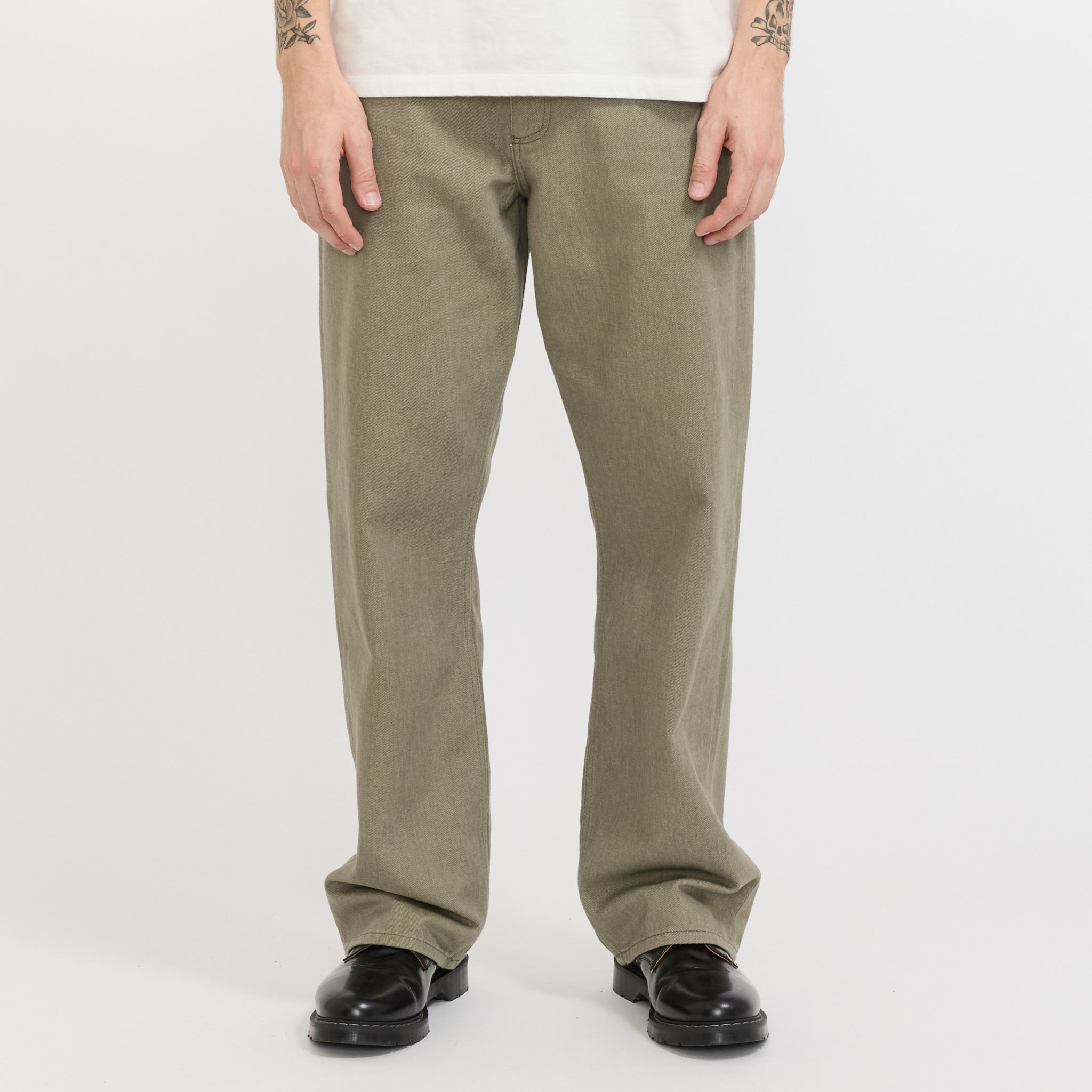 Norse Projects | Korshavn Relaxed 5 Pocket Resist Dyed Twill Vetiver | Maplestore