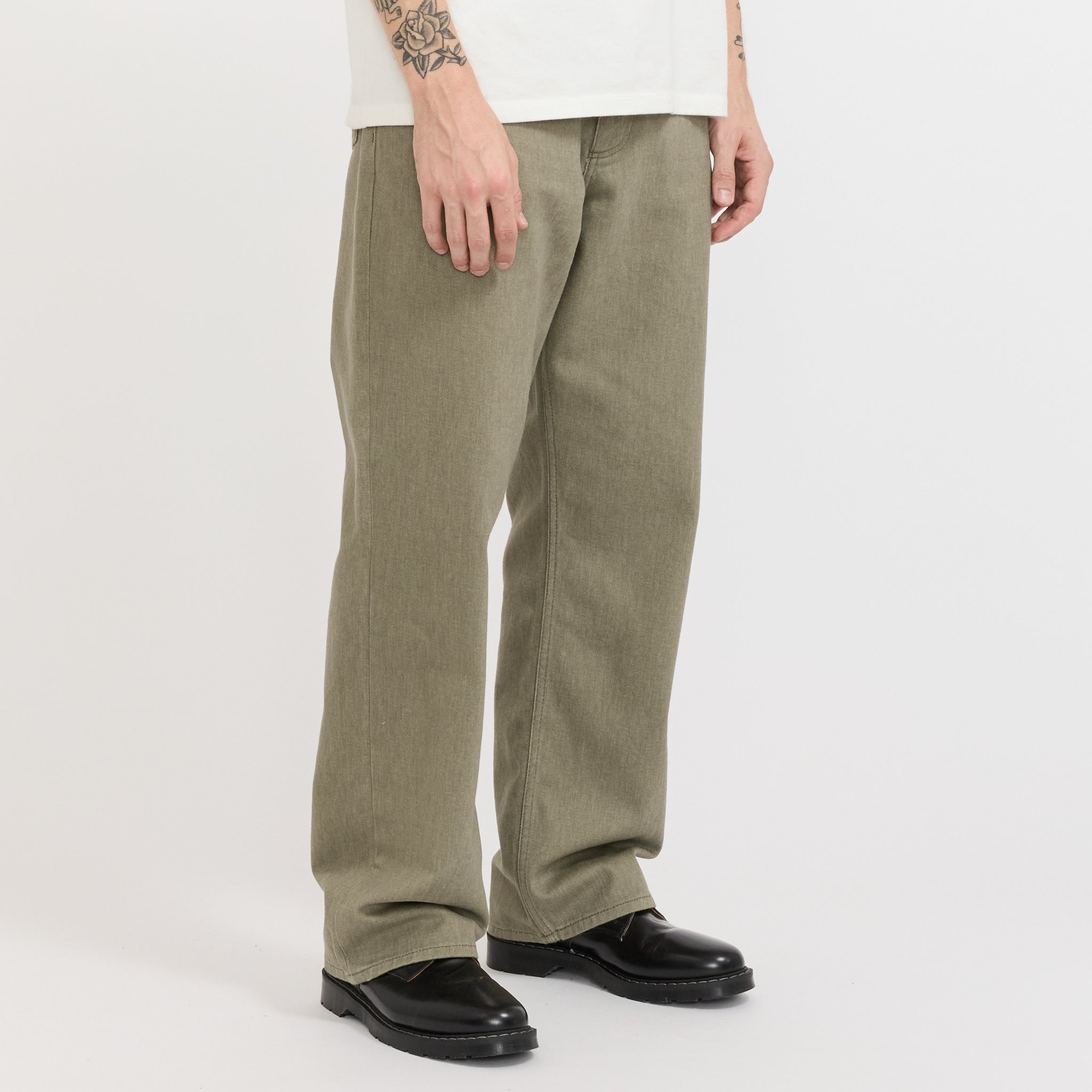 Norse Projects | Korshavn Relaxed 5 Pocket Resist Dyed Twill Vetiver | Maplestore