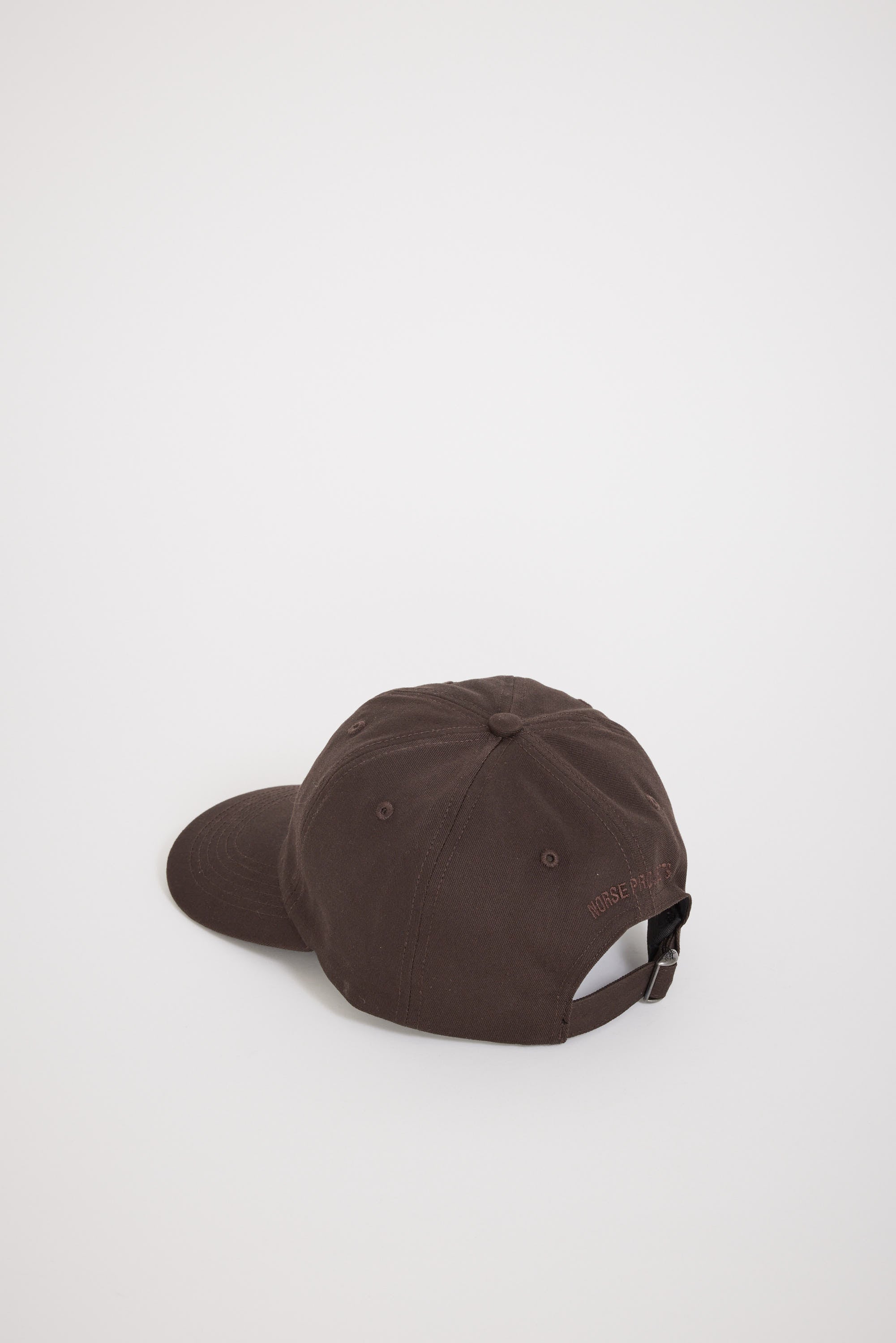 Norse Projects | Twill Sports Cap Espresso | Maplestore