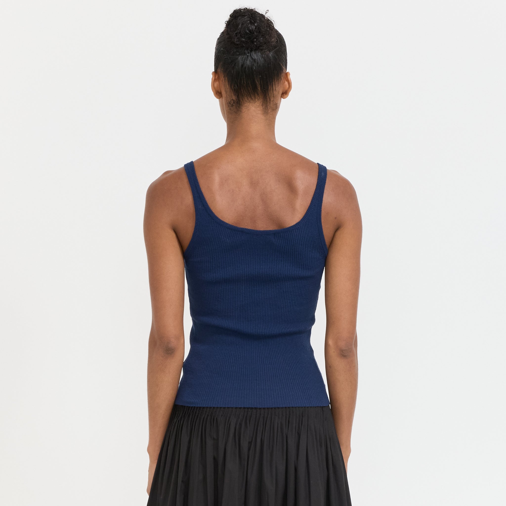 Haze V-Neck Sleeveless Knit Top Navy