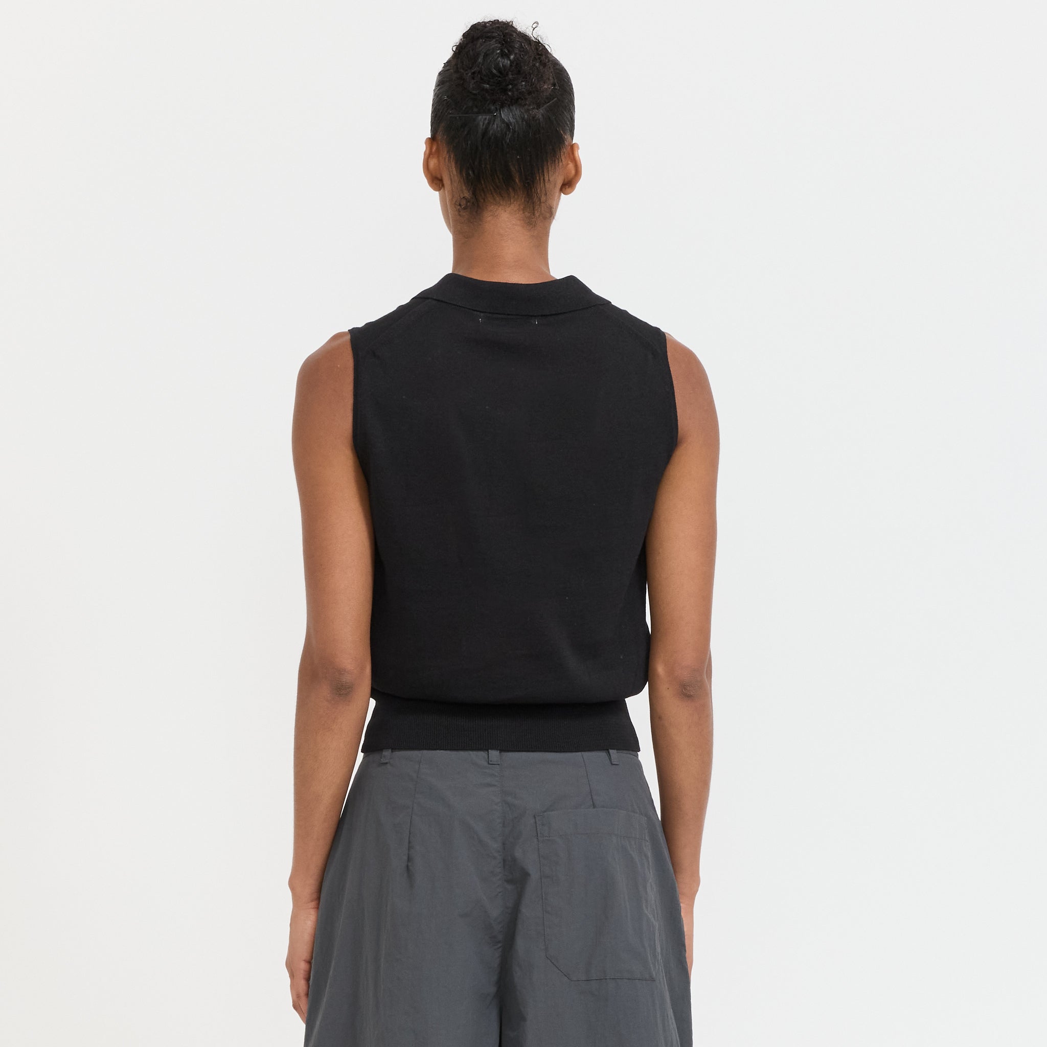 Lash Sleeveless Knit Top Black