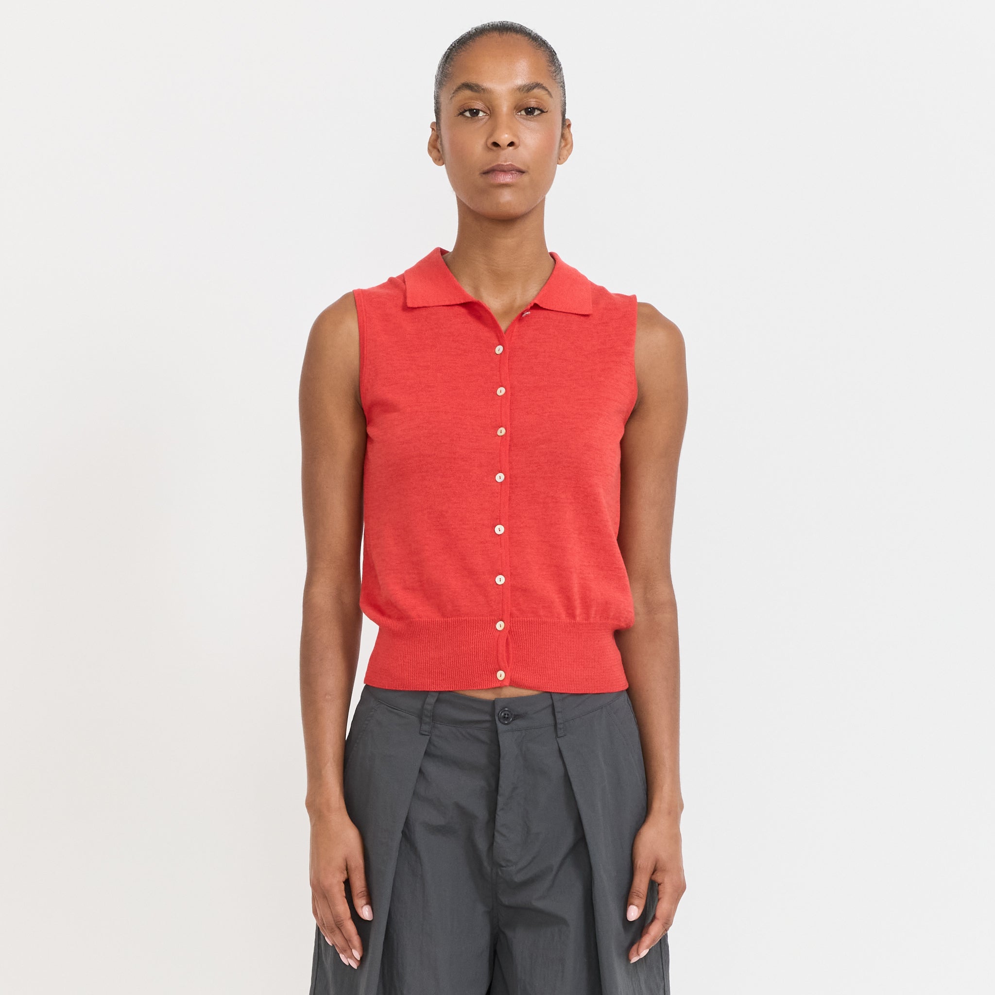 Lash Sleeveless Knit Top Red