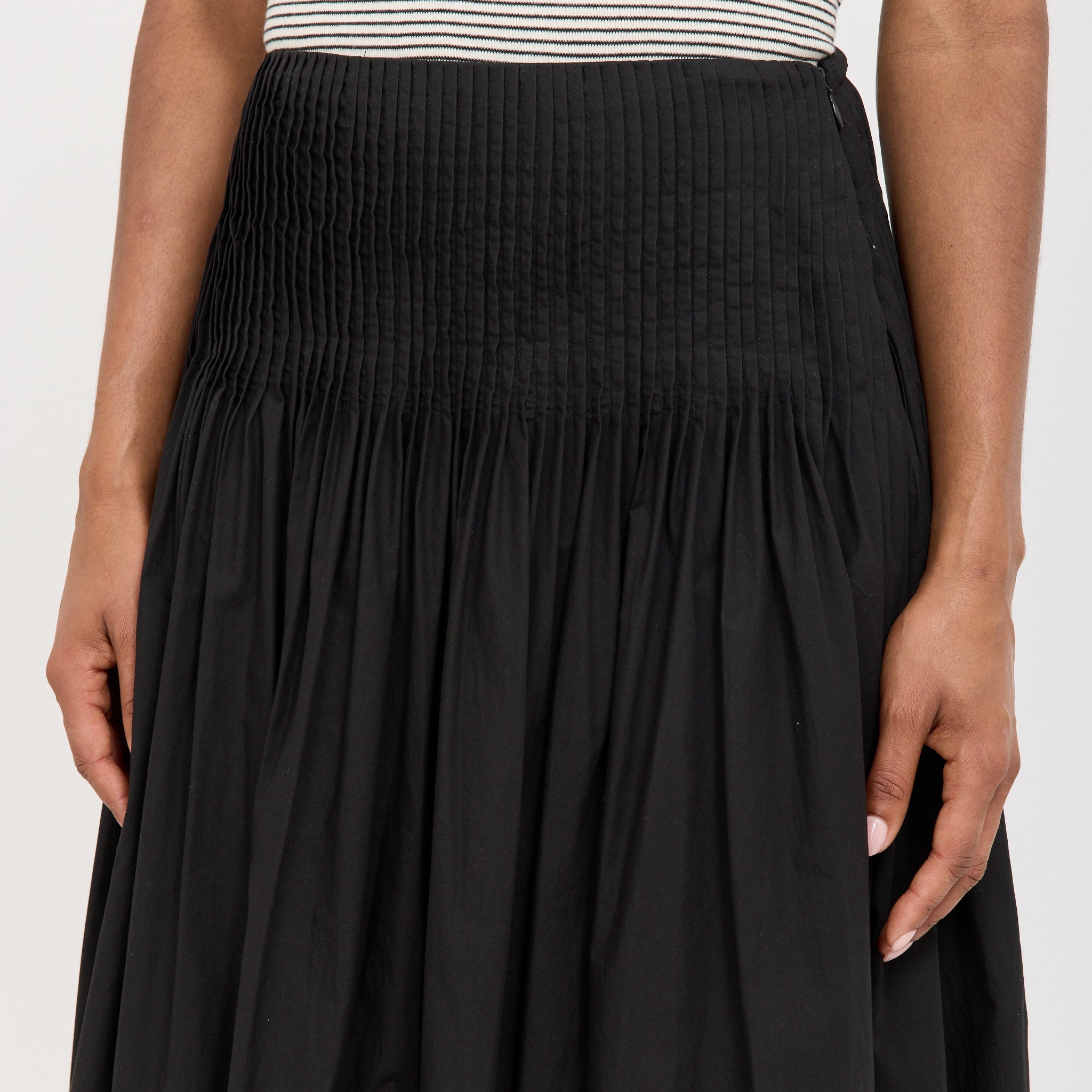 Sherry Pleated Skirt Black