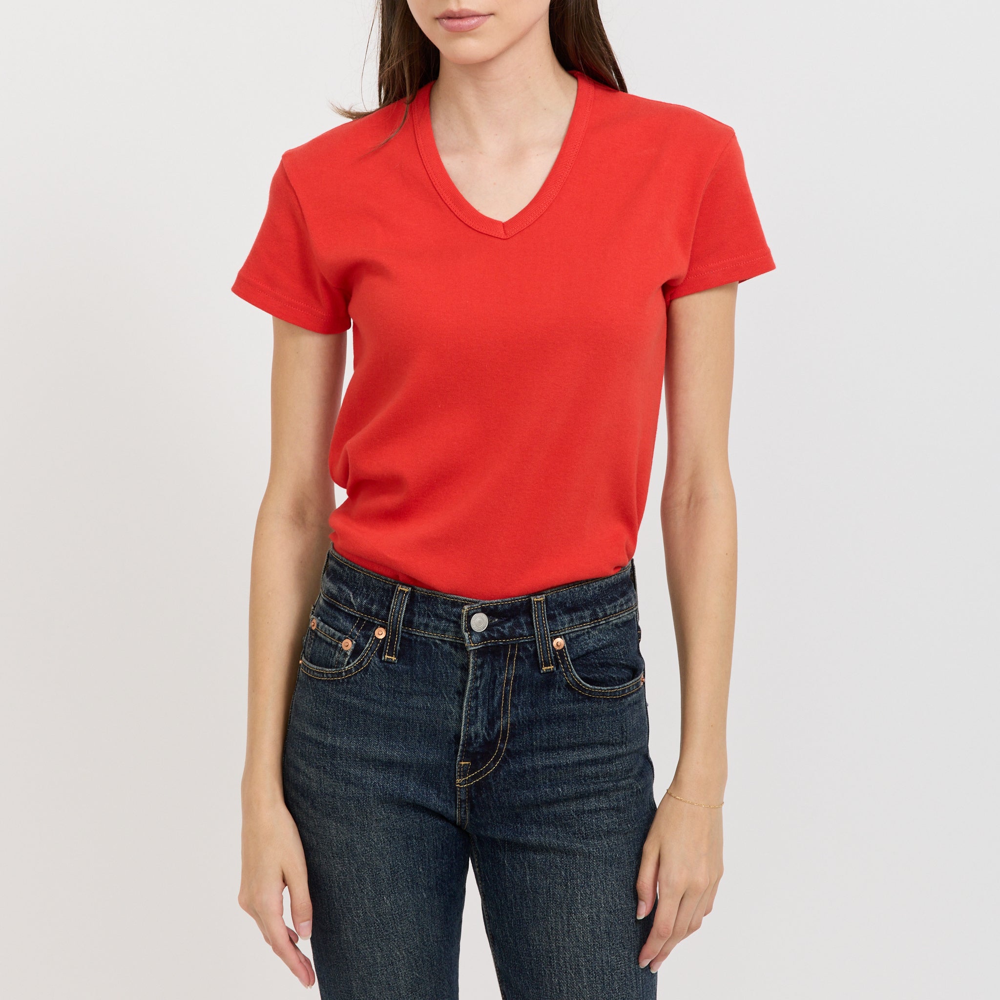 Nothing Written | 90s V-Neck T-Shirt Red | Maplestore