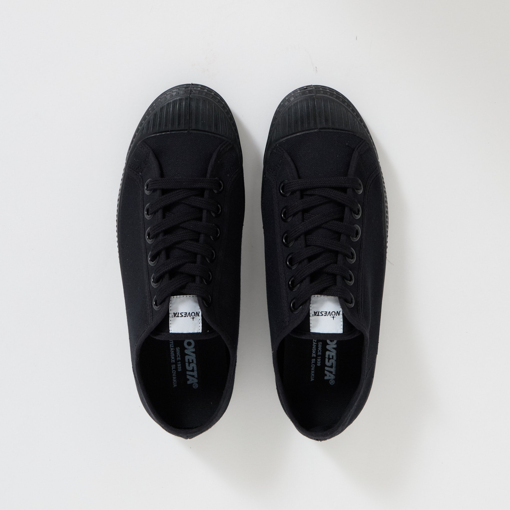 Star Master All Black