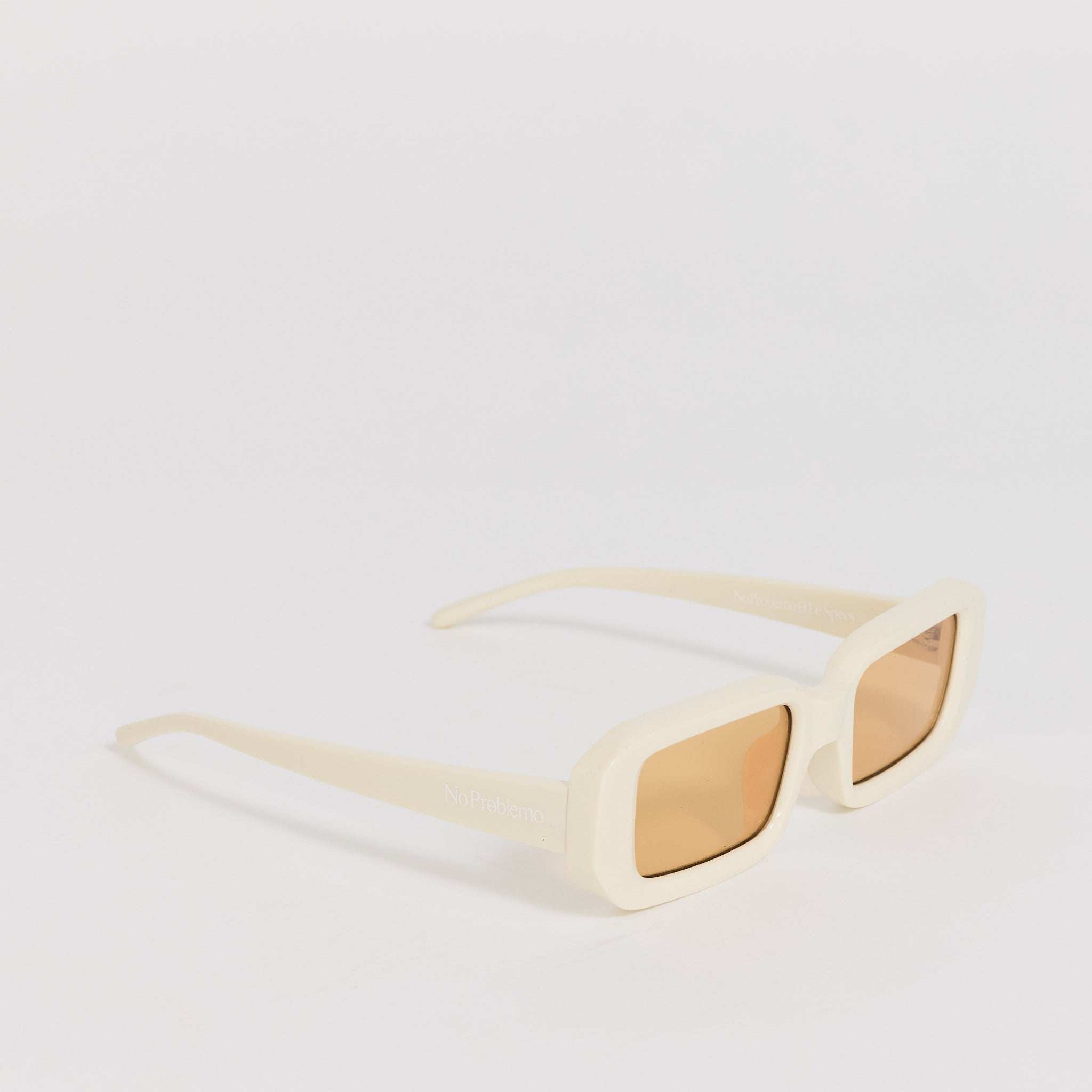 Blackpool Off White